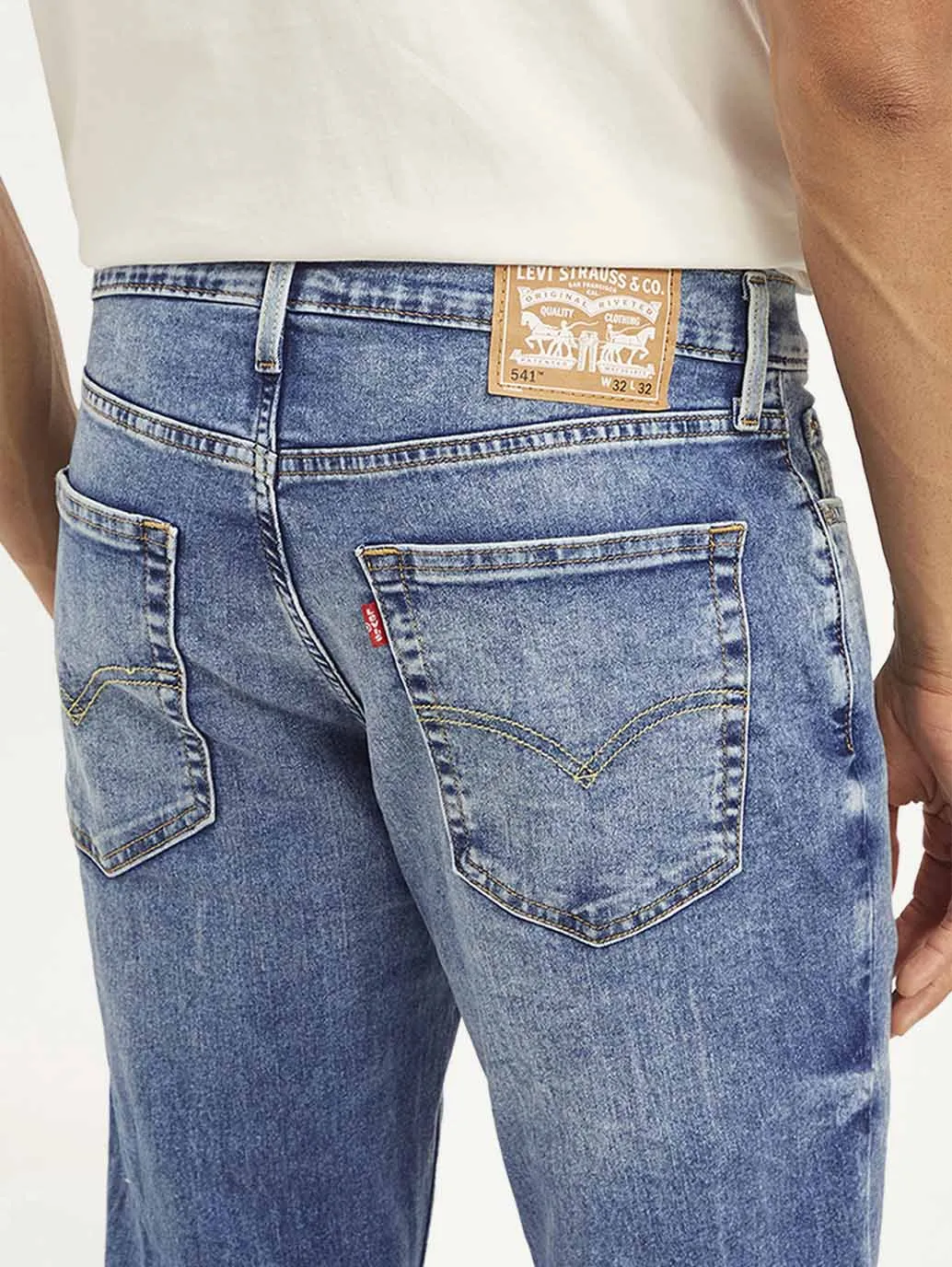 Men's 541 Blue Athletic Tapered Fit Mid Rise Jeans Travel Outfit Professional Wear Street Fashion