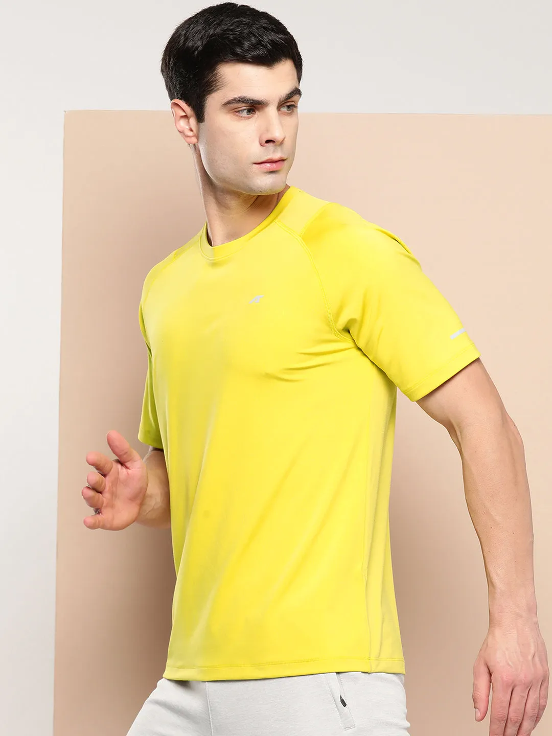 Alcis Men Typography Printed Dry Tech Slim Fit T-shirt Korean Fresh Sun Protection Fabric