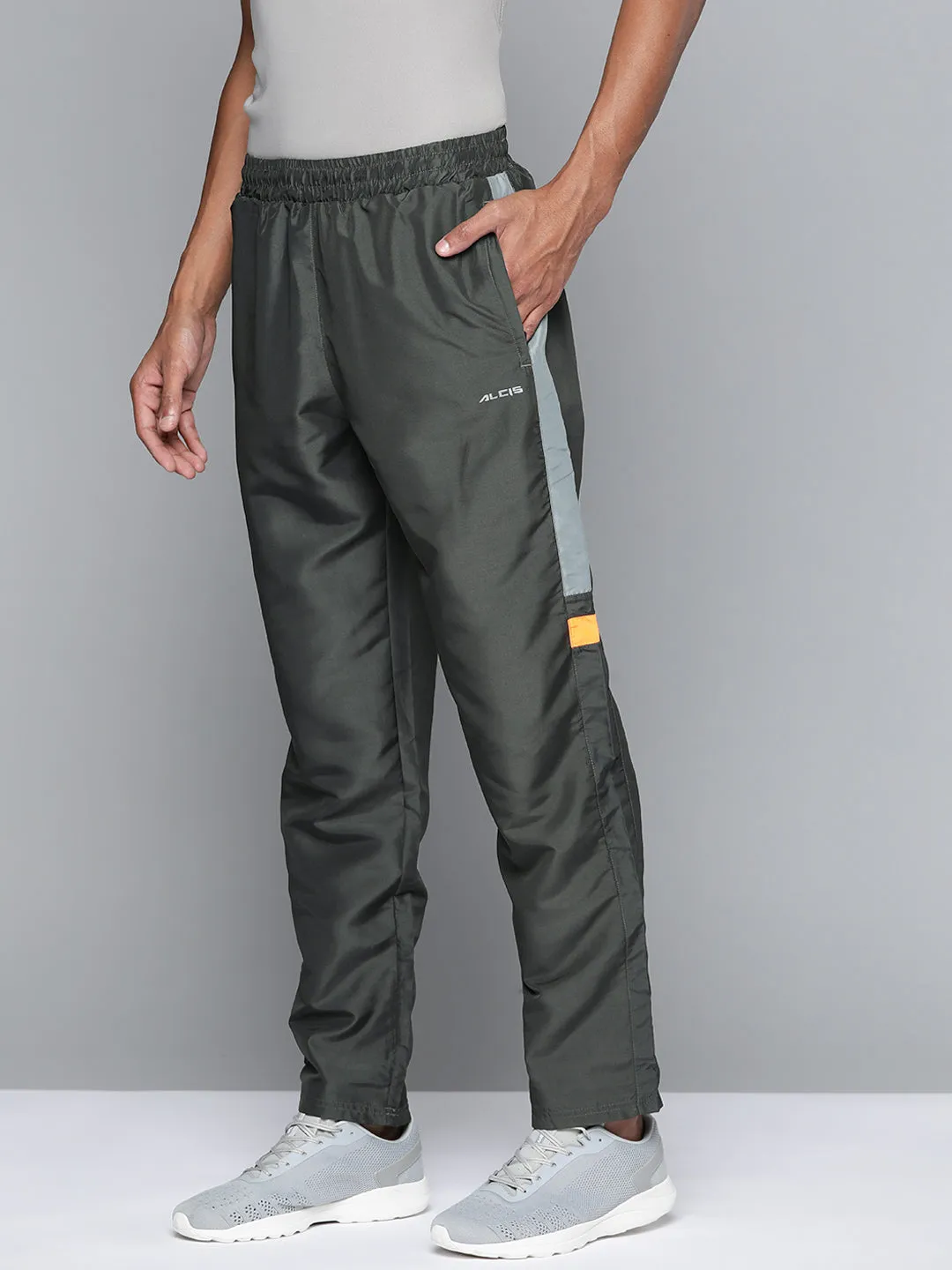 Snag Free Fabric GussetedCrotch Alcis Men Grey Solid Track Pants
