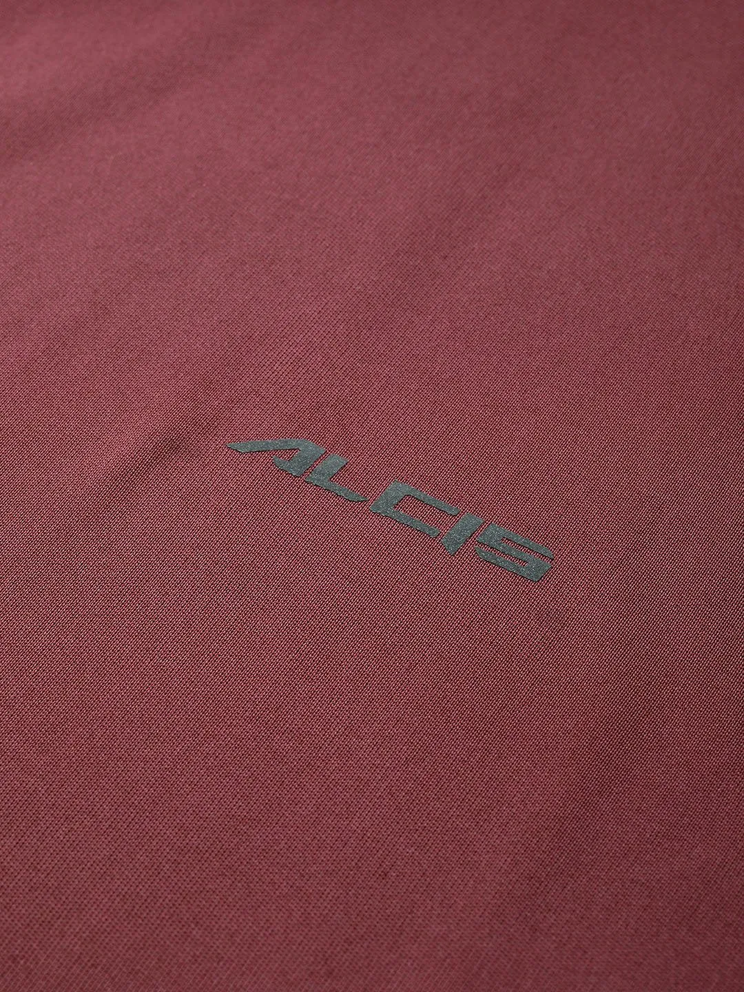 Quiet Luxury Alcis Men Burgundy Anti-Viral Round Neck Training T-shirt