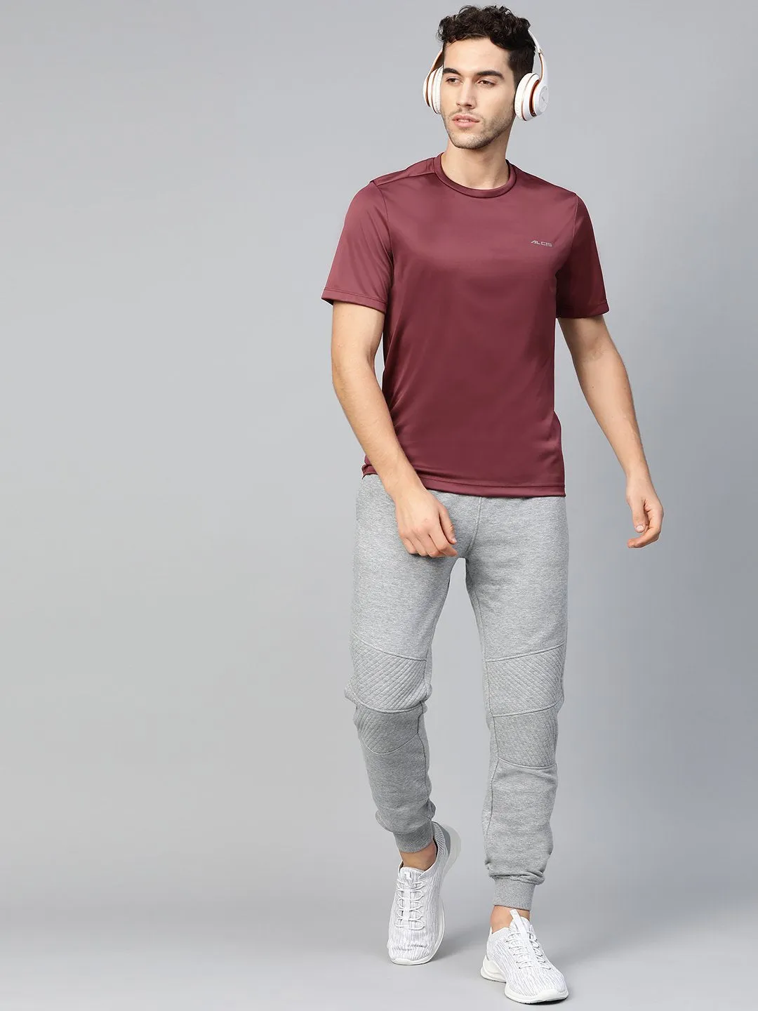 Alcis Men Burgundy Anti-Viral Round Neck Training T-shirt Green Fit TearResistantMaterial