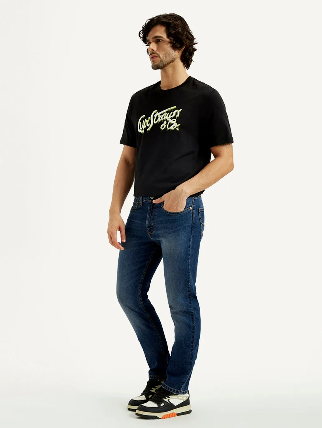 Men's 511 Dark Indigo Slim Fit Mid Rise Jeans Couple Look Lightweight Weekend Getaway Outdoor Adventure Picnic Style