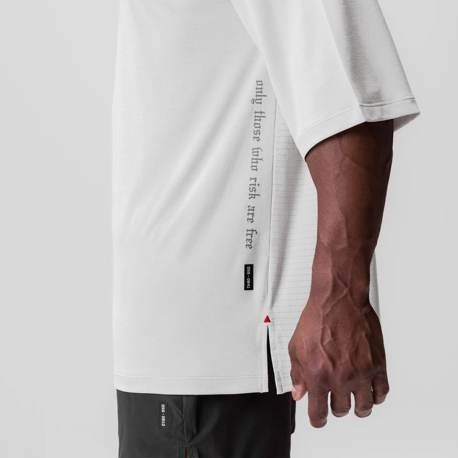 0841. 3D-Lite? 2.0 3/4-Sleeve Oversized Tee - White "OTWR" Fresh Outfit Style Yoga flexibility