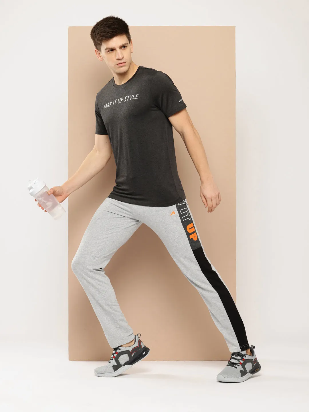 SmoothZipClosure Shape Retention Alcis Men Light Grey Printed Pant
