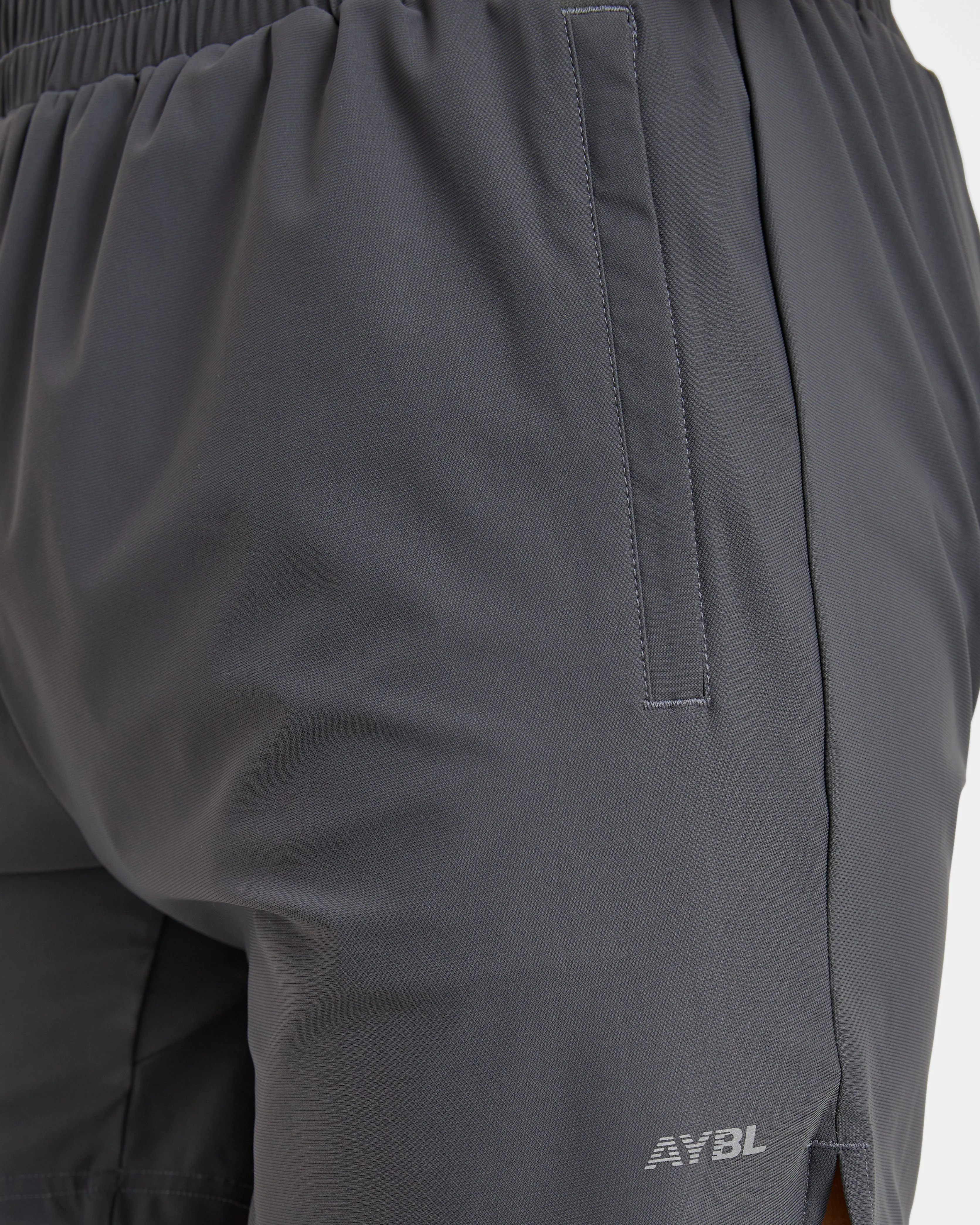Easy Adjust Drawcord AntiSnagTechnology Run 5" Shorts - Hurricane Grey