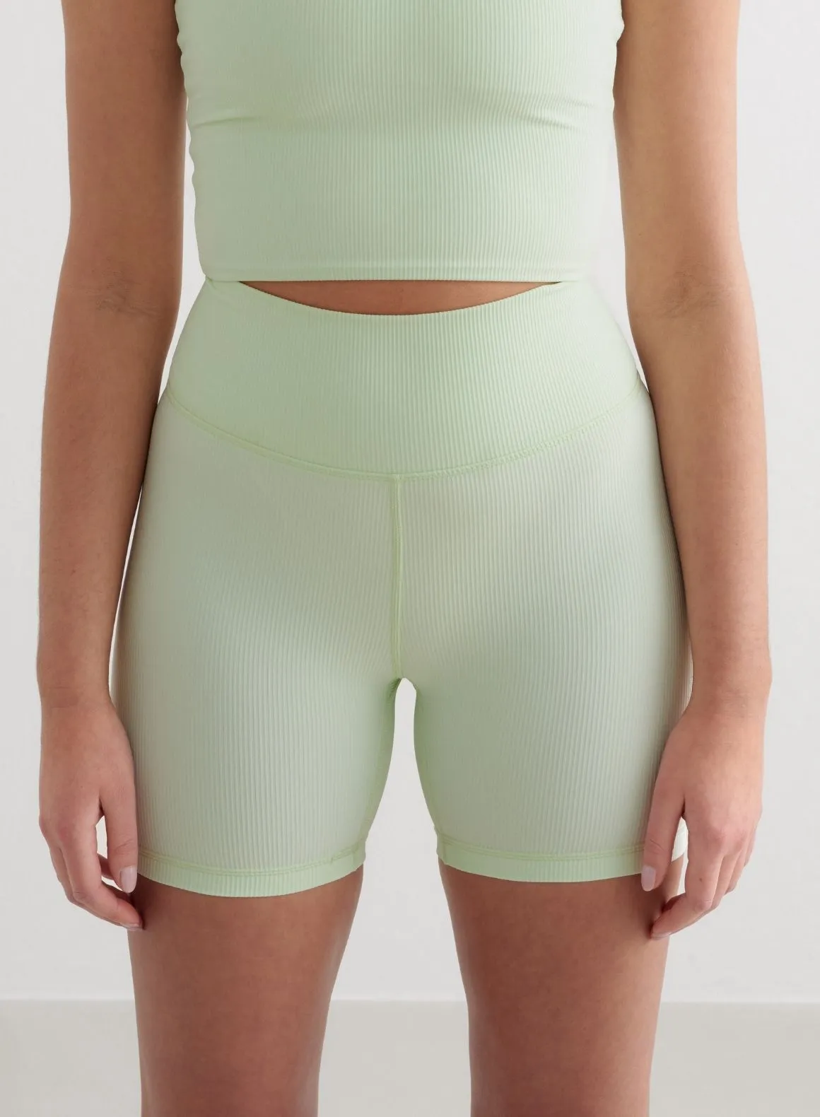 Spearmint Ribbed Performance Midi Biker Shorts Anti Chafe Seamless