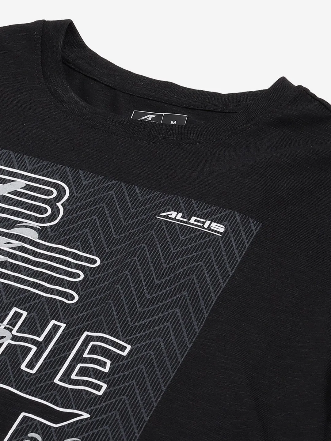 WrinkleResistant Finish Classic Mode Alcis Men Black Typography Printed Slim Fit T-shirt