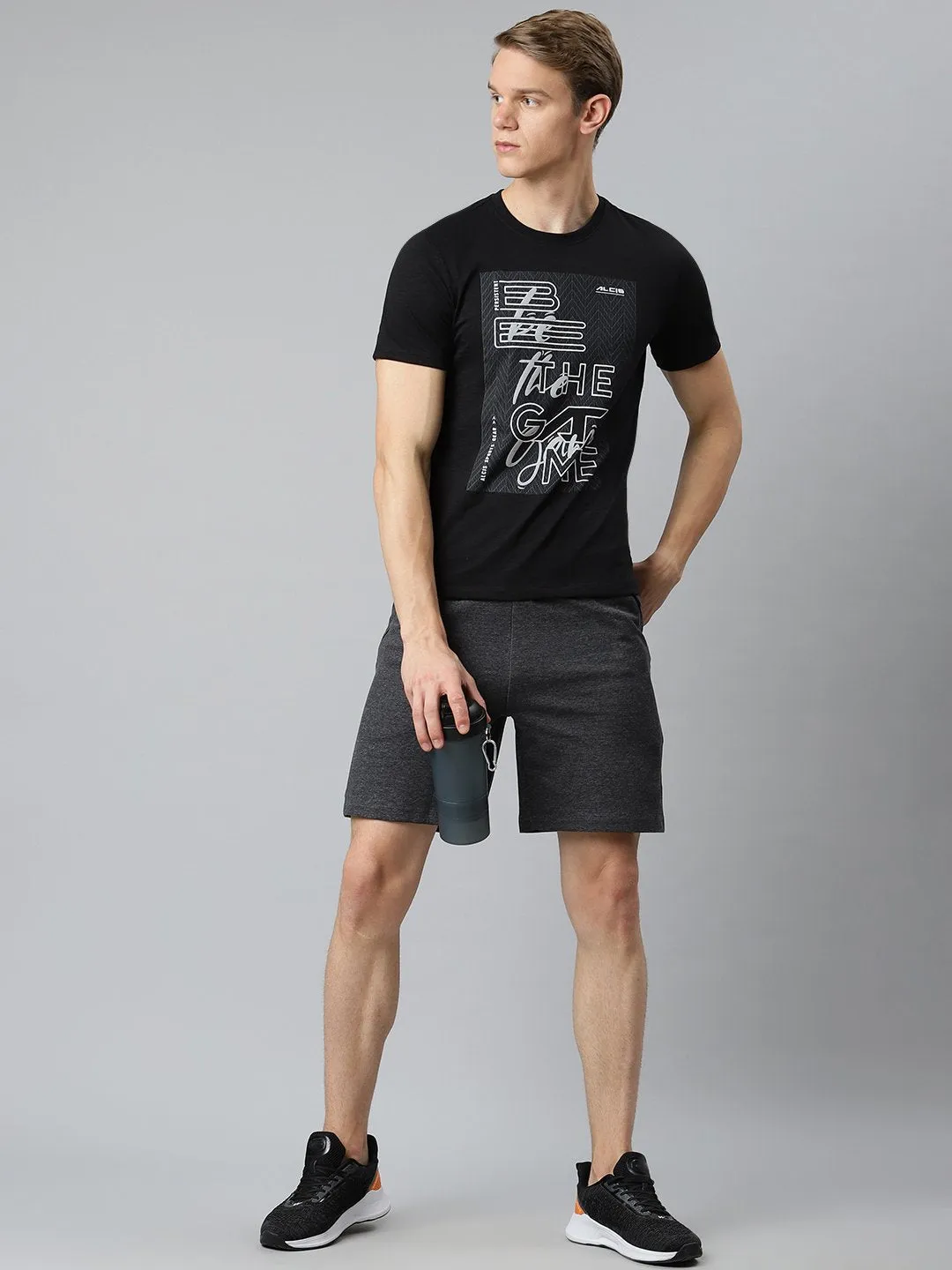 Alcis Men Black Typography Printed Slim Fit T-shirt Gentle Breeze Snow Core