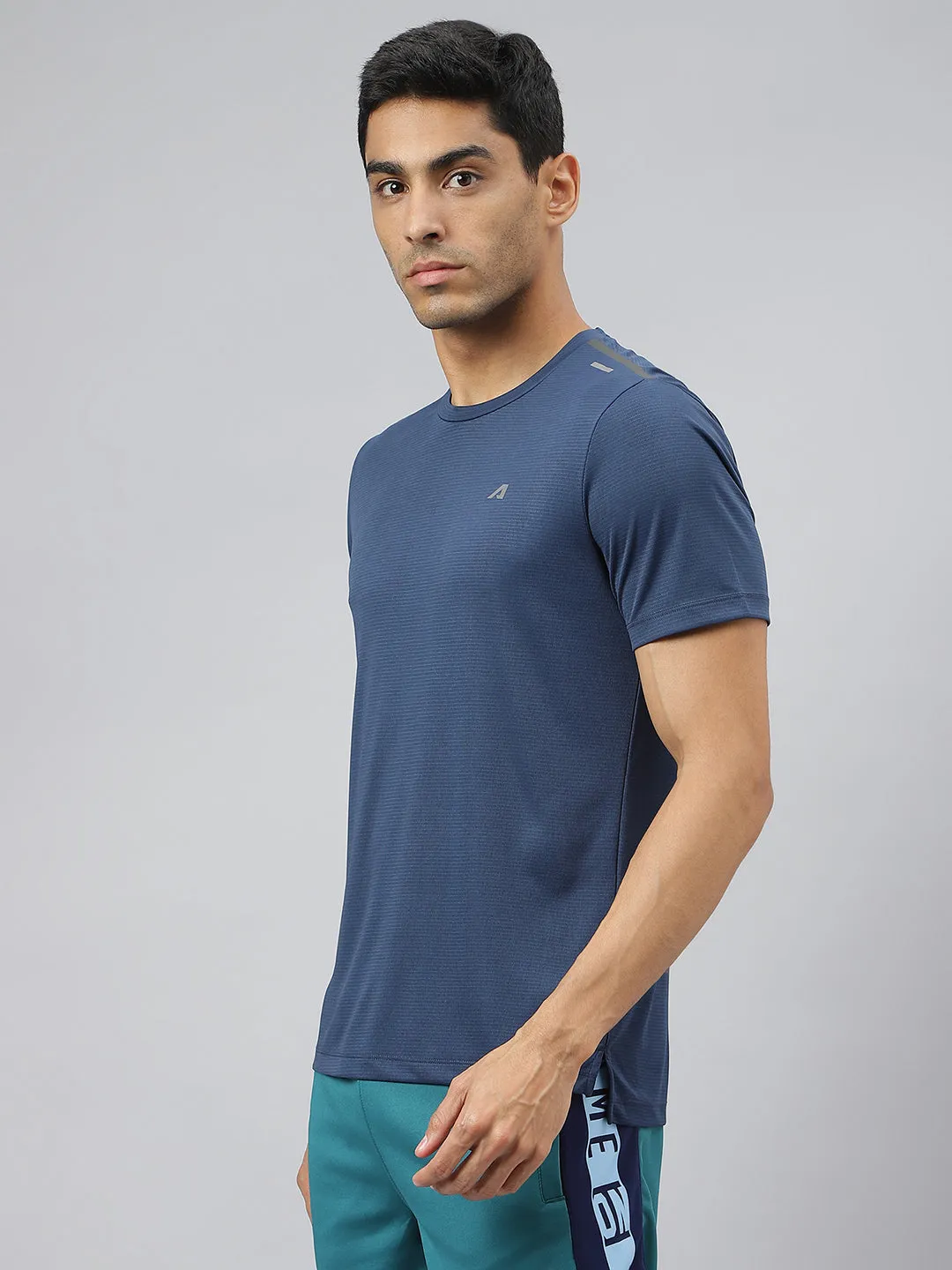 Alcis Men Golden Olive Drytech  Anti-Static Slim-Fit Round Neck Running T-Shirt Surf Mood