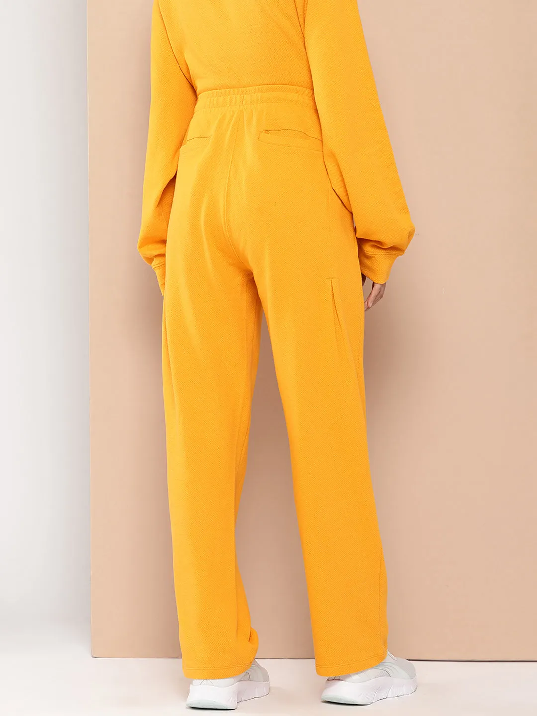 Slim Design Bold Waistband Urban Uplift Women??S Trackpant