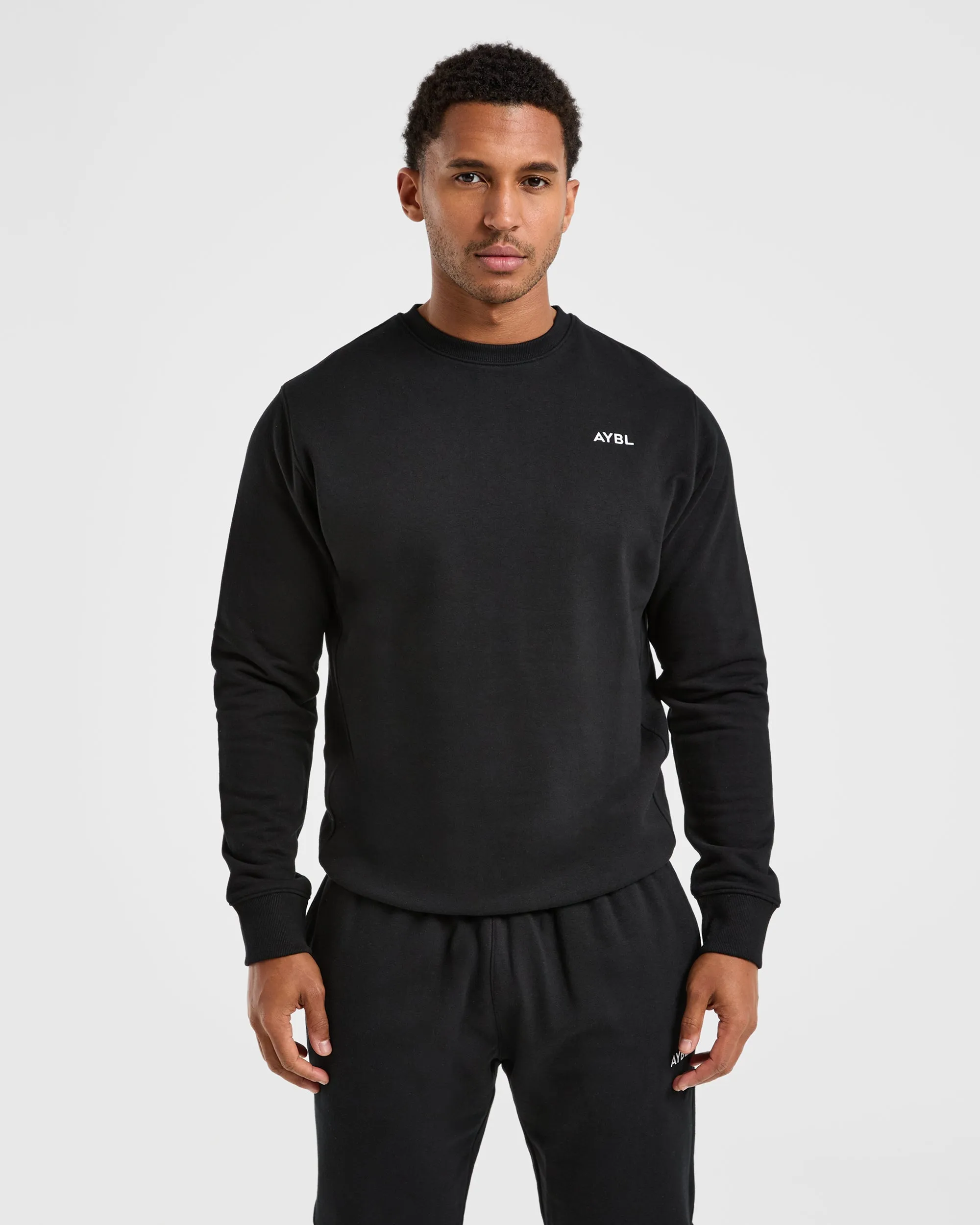 Water Repellent Trend Motion Essential Lightweight Sweater - Black