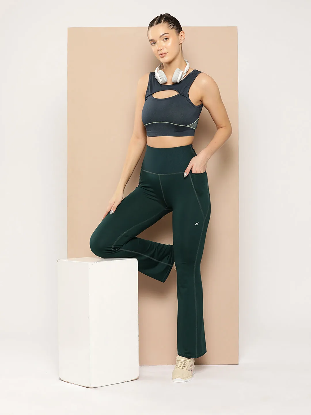 Pocket Reinforcement hypoallergenic material Flareflex Everyday Pants