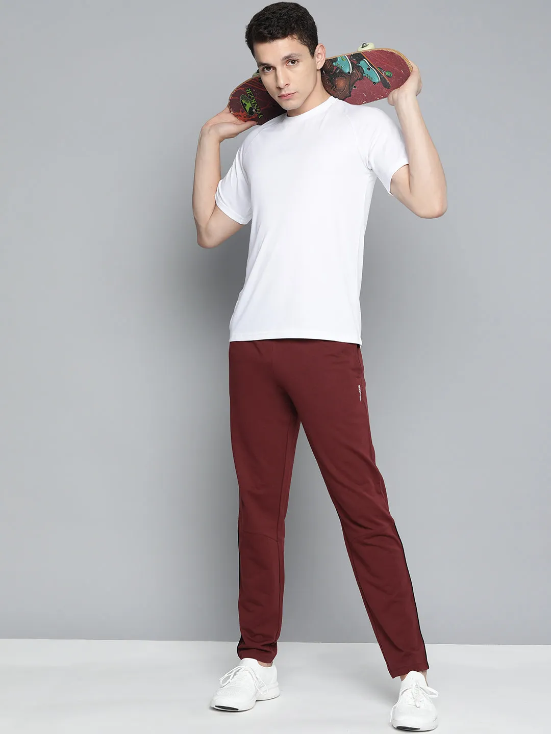 Move Comfort Alcis Men Solid Drytech  Track Pants
