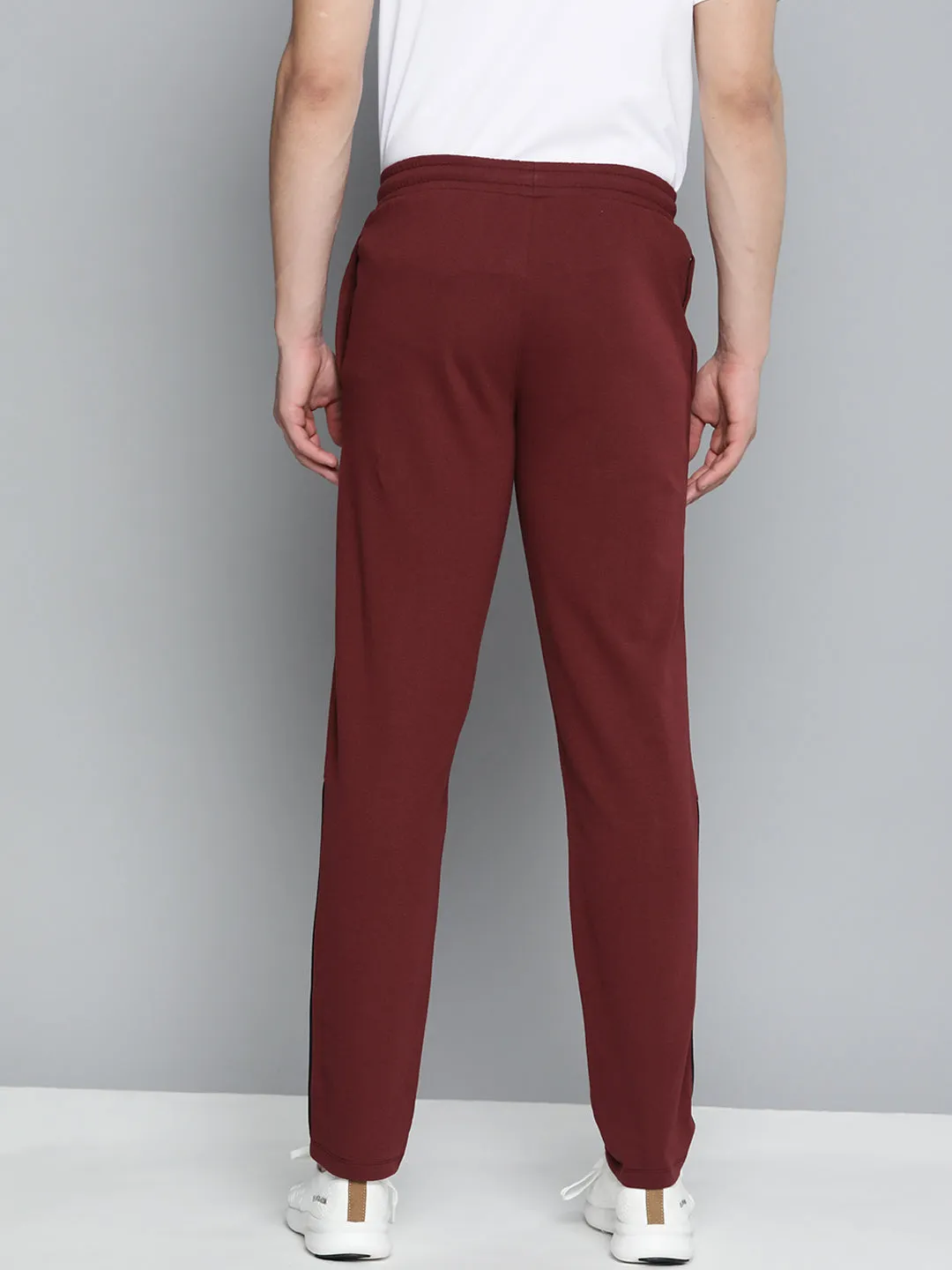 OdorResistant Tapered Look Alcis Men Solid Drytech  Track Pants