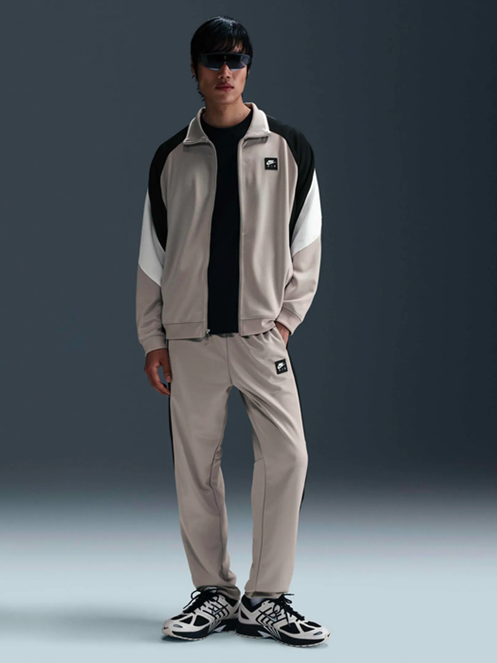 Noise Reduciting Fabric Frayed hem Poly-Knit Tracksuit Bottoms