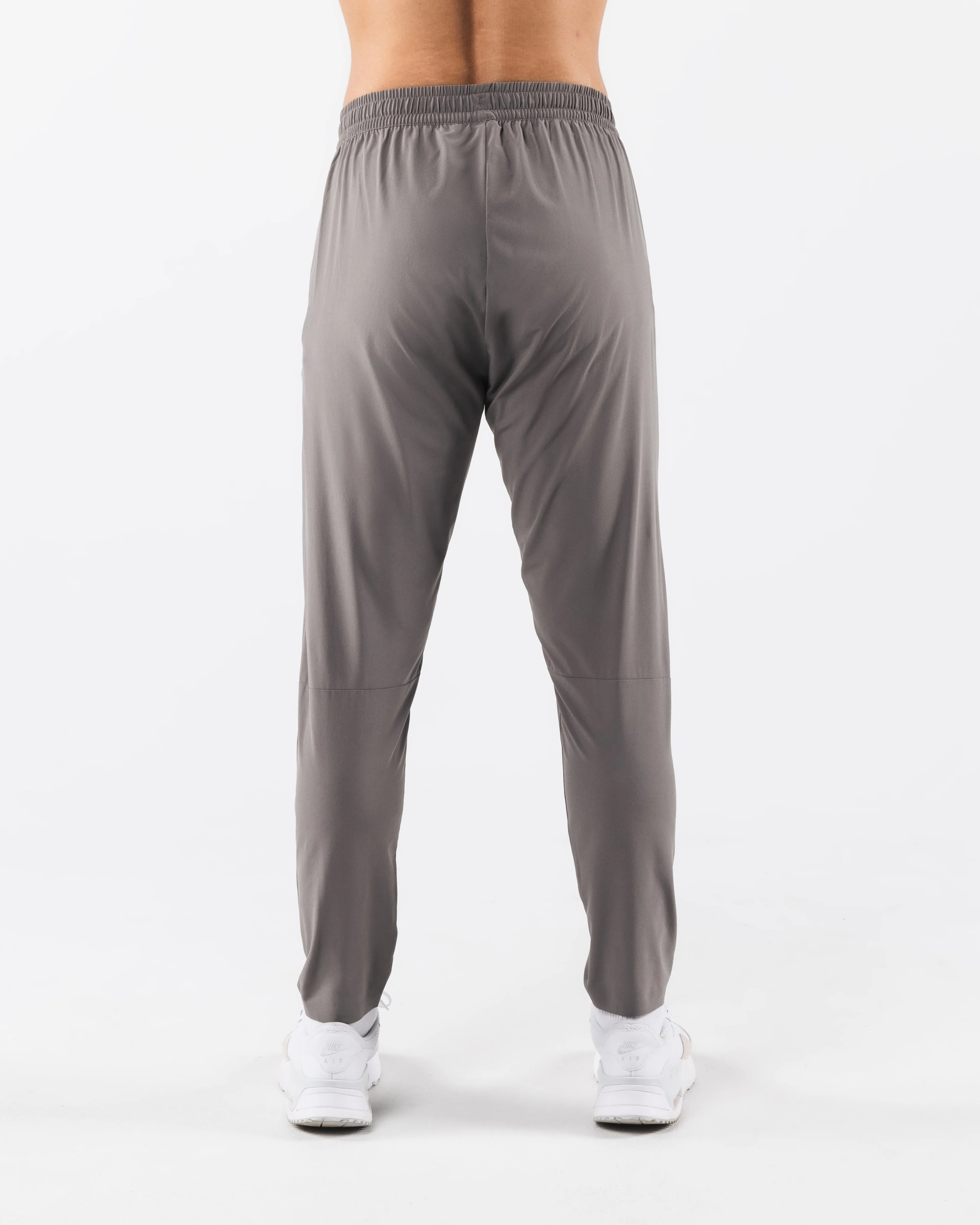 Universal Fit System Commuter Ready Swift Training Pant - Dusty Concrete