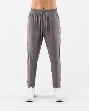 Modern Waist Swift Training Pant - Dusty Concrete