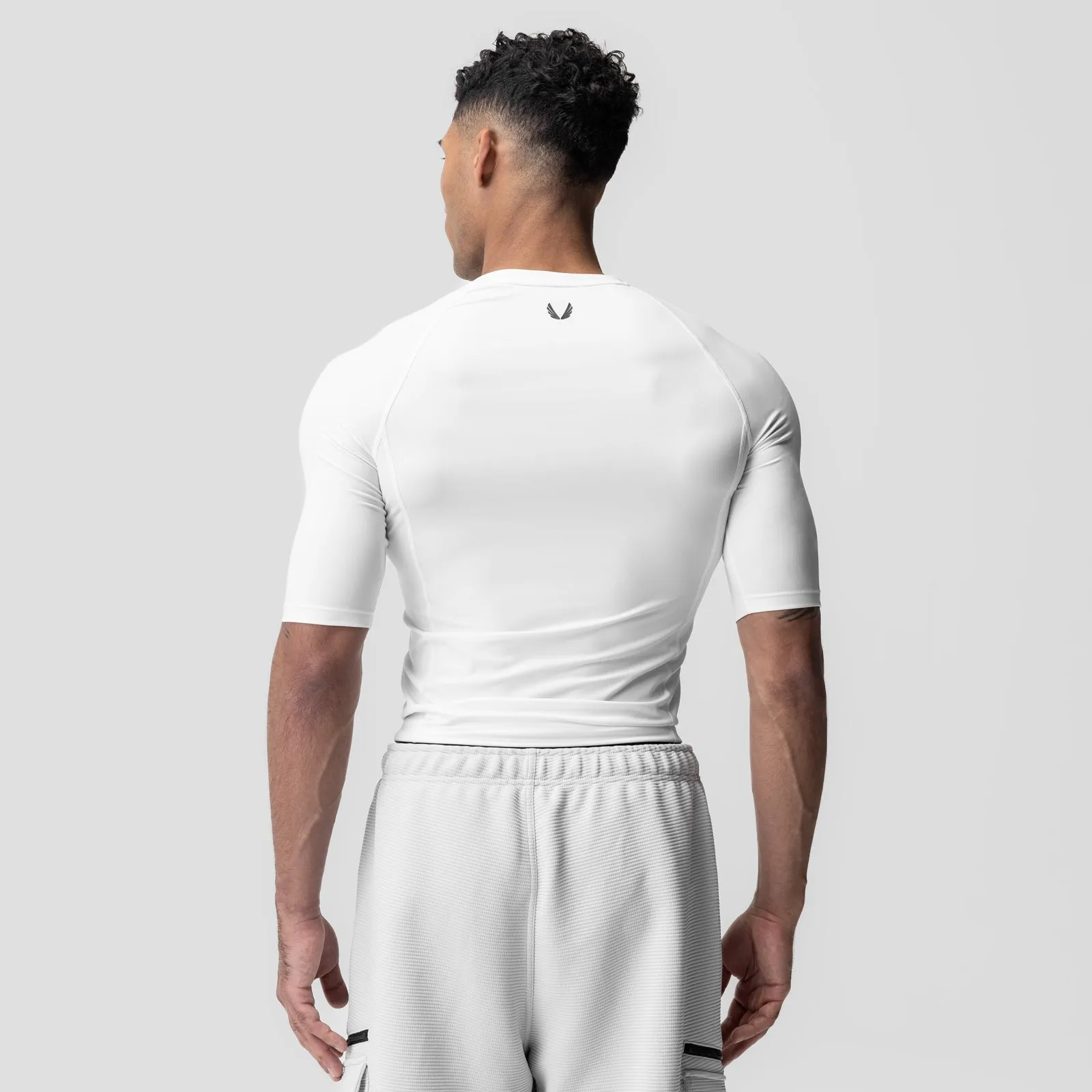 1027. WarpFlexx-Lite? Half-Sleeve Baselayer - White NeutralTonesCollection Natural Fiber Blend