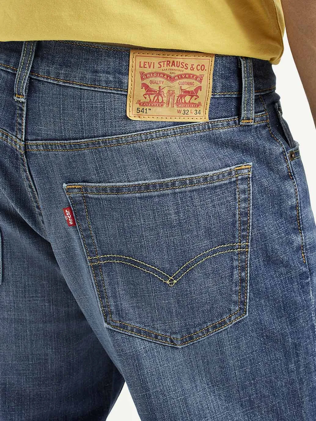 Men's 541 Med Indigo Athletic Tapered Fit Mid Rise Jeans Fast Match Natural Look