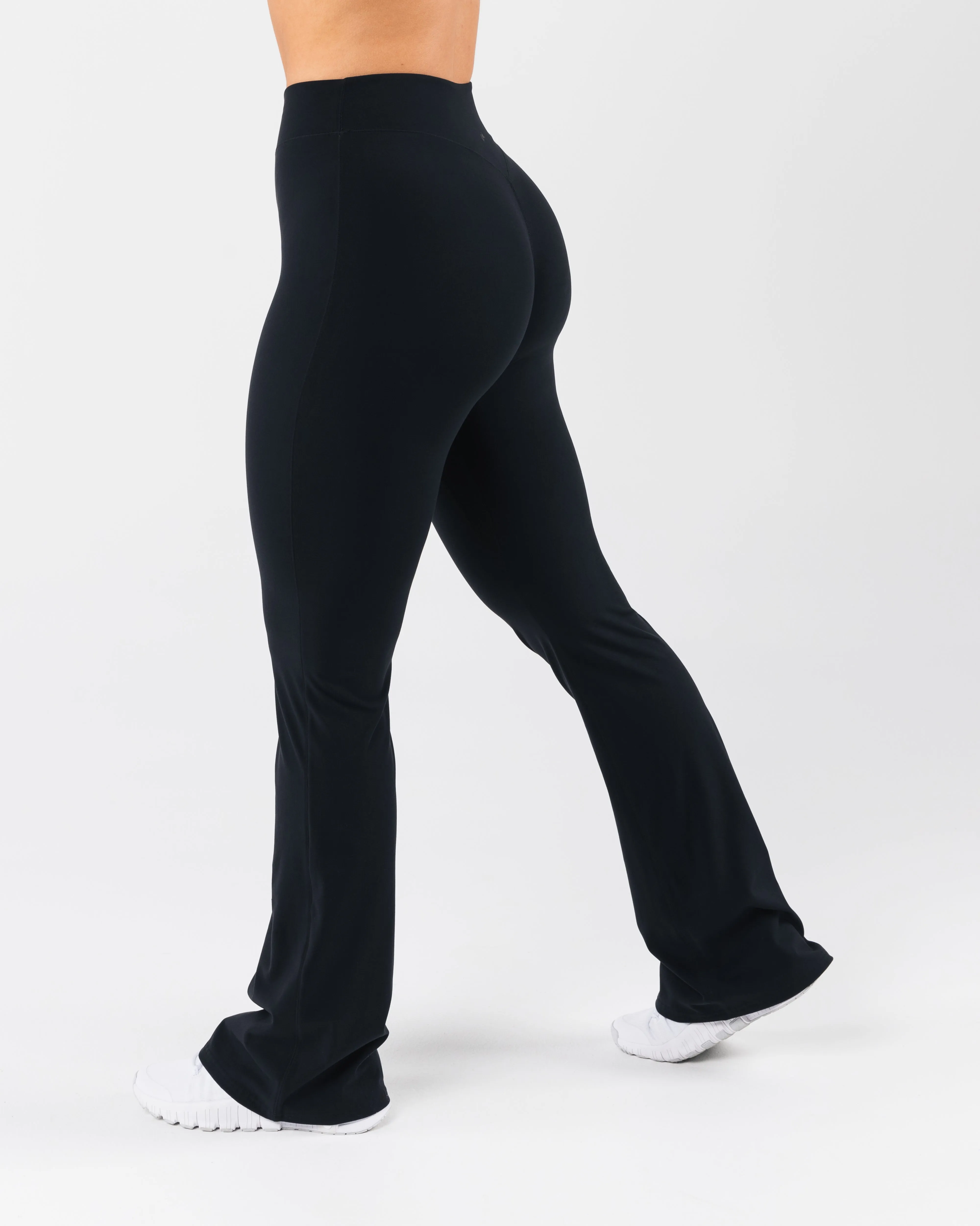 Soft Stretch Ultimate Comfort Waistband Everyday Core Flared Pant - Black