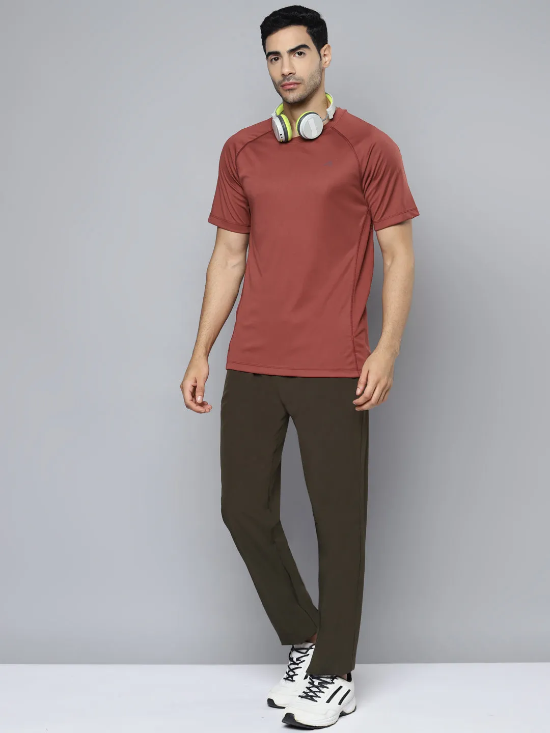 Modern Chic BiasCut Trims Alcis Men Rust Slim Fit T-shirt