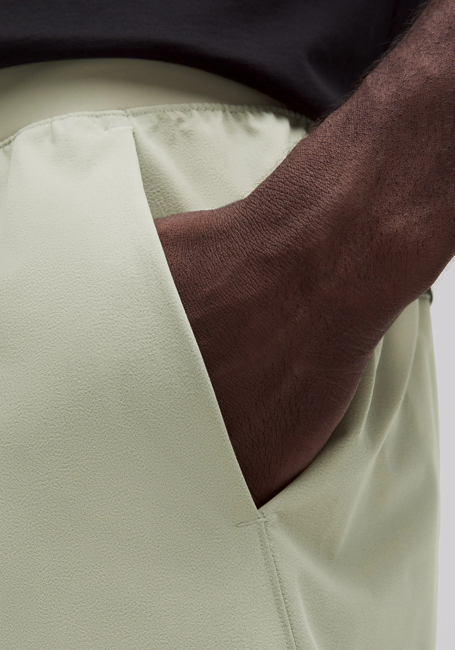 Smooth Fabric Game Day Zeroed In Linerless Short 7"