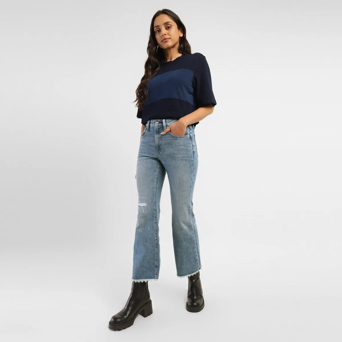 Women's 726 Blue Flared Fit Mid Rise Jeans Yearlong Fit Evening Stroll Weekend Getaway