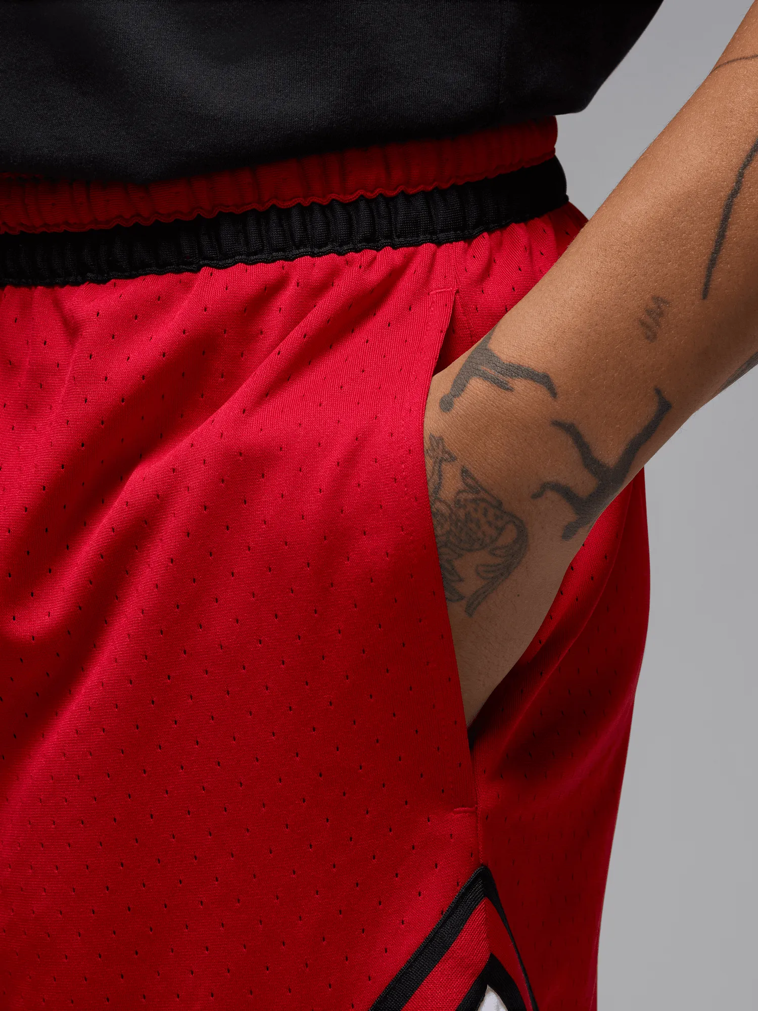 Sport Dri-FIT Mesh Diamond Shorts Non Irritating Tagless Airy Design