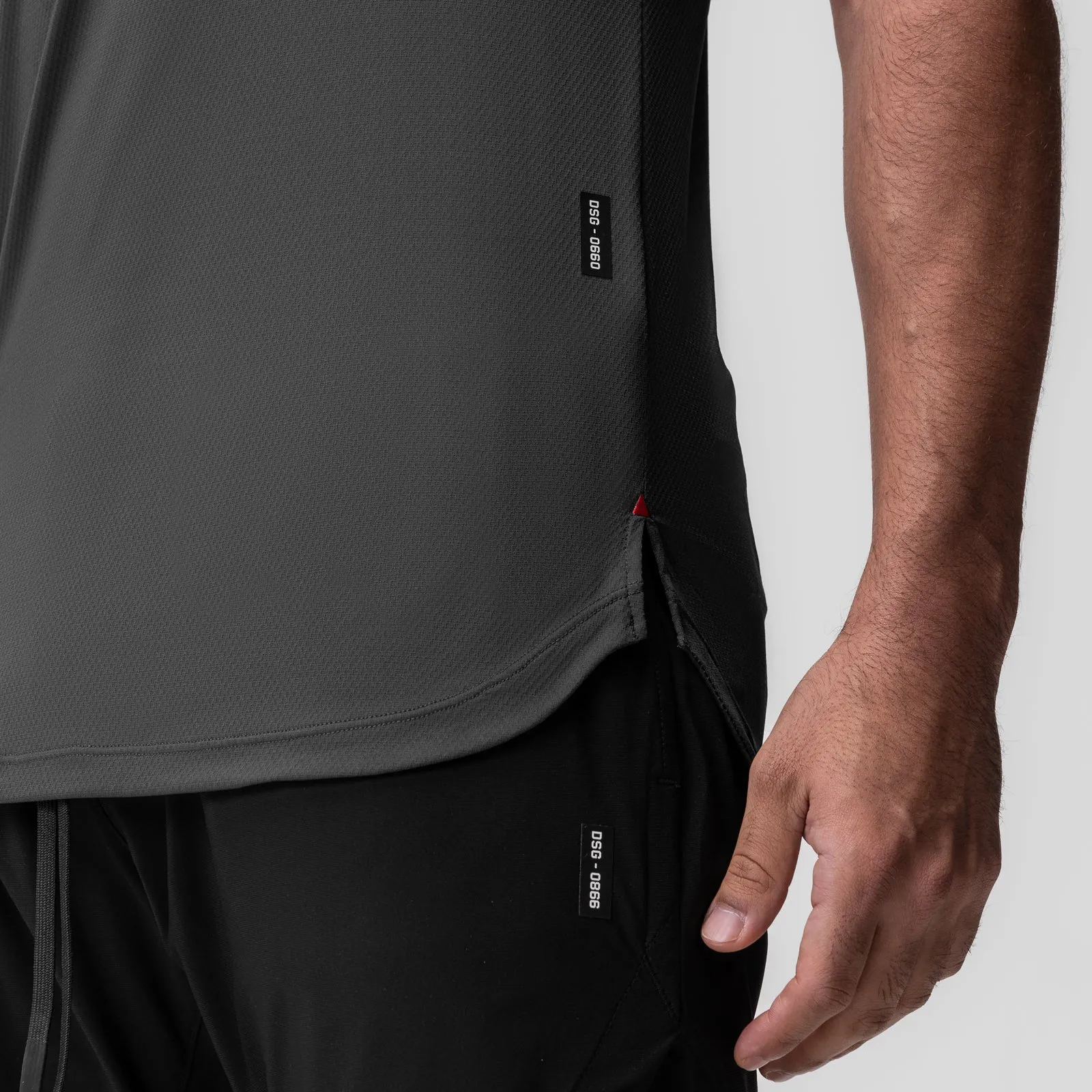 Zip Up Fresh Vibes 0660. AeroSilver? Established Tee - Space Grey