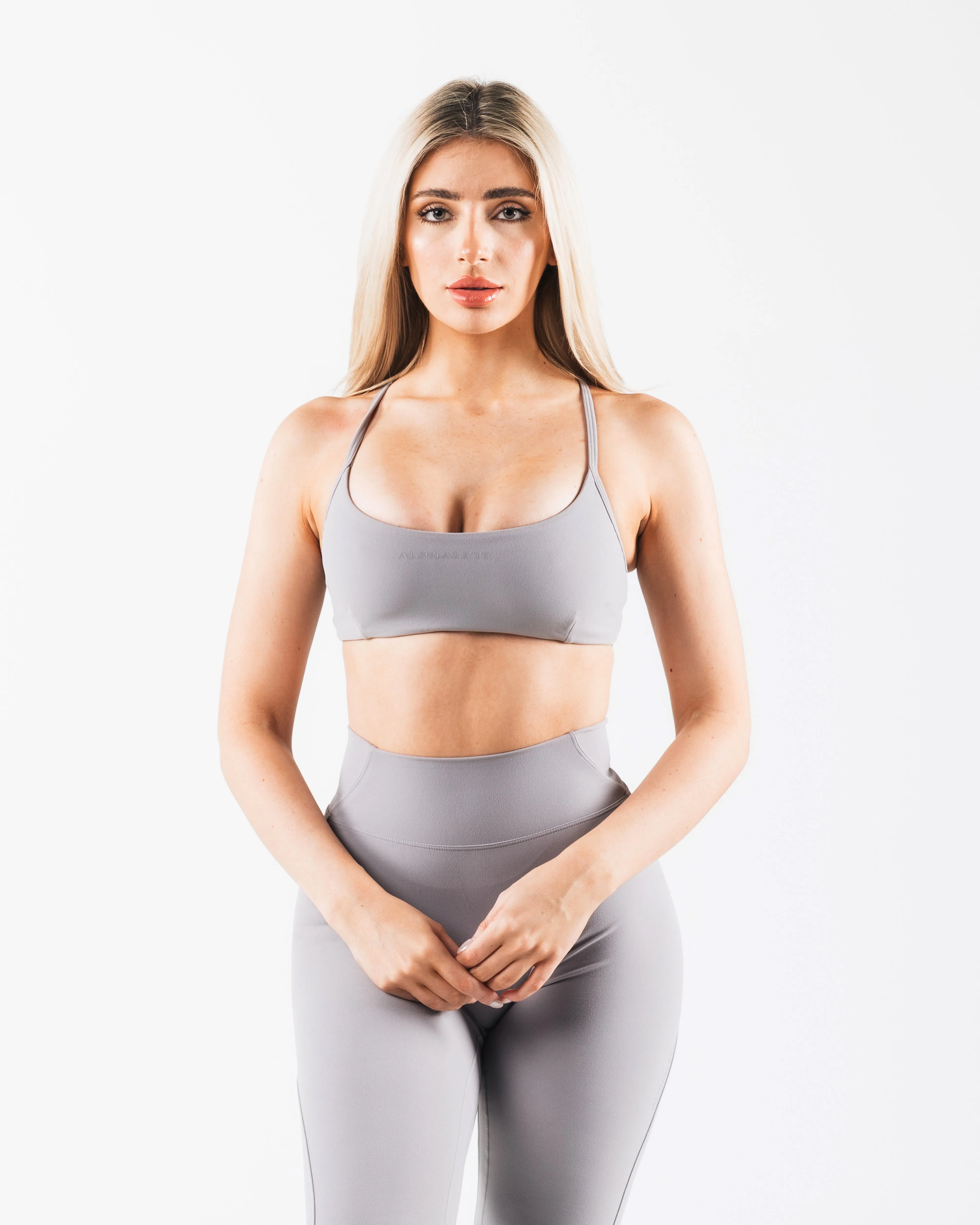 Baggy fit Aura 3 Strap Bra - Smoke