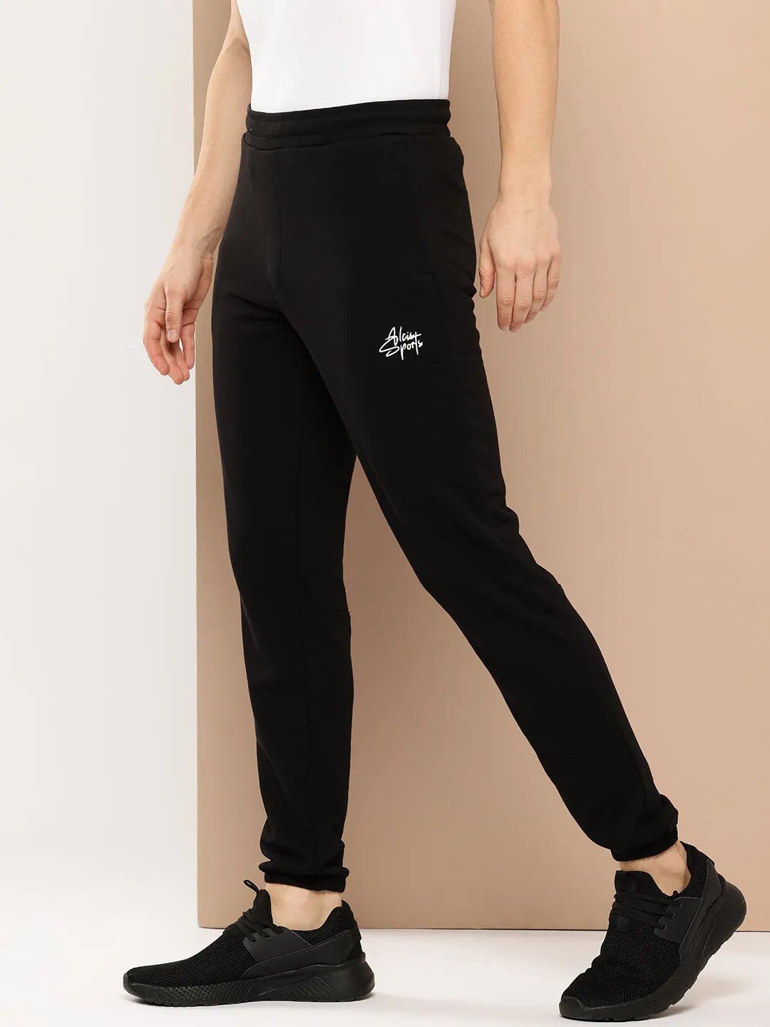 Rebel Track Pant ResilientElasticBand Versatile use