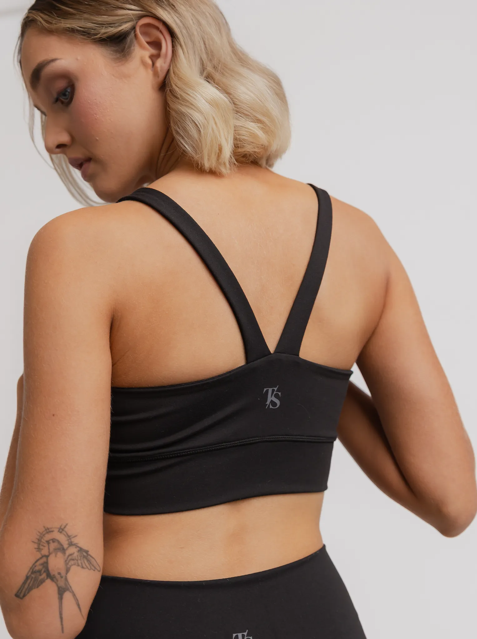 Stain Resistant Treatment Elevate Bra in Black