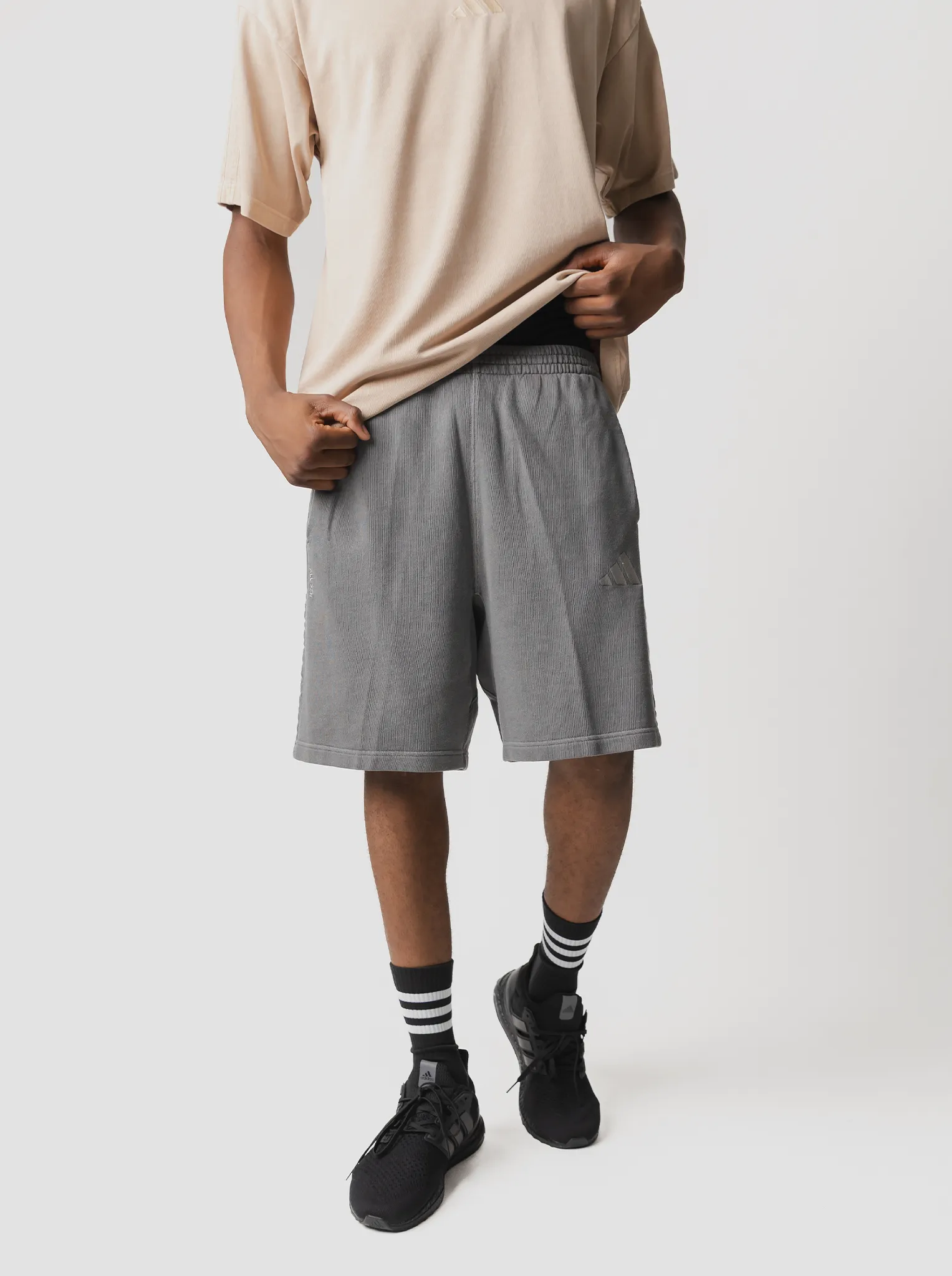 Go Casual Lightweight Weave All SZN French Terry Washed Shorts 8"