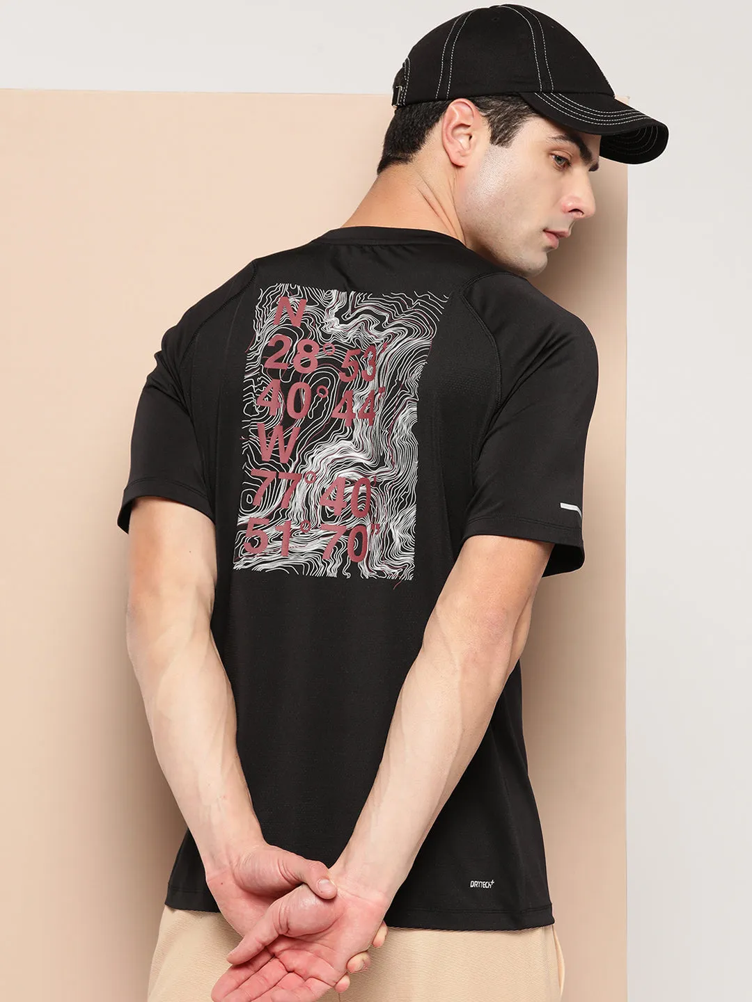 Alcis Men Printed Dry Tech Slim Fit T-shirt Group Mood