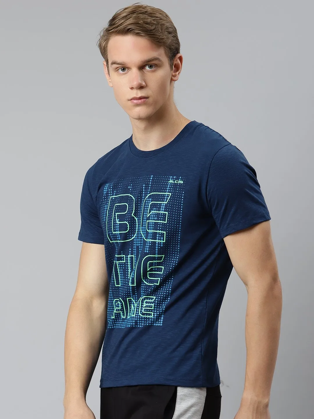 Open Glow Alcis Men Navy Blue Typography Printed T-shirt