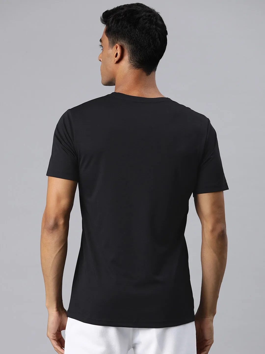 Alcis Men Black Printed Dry Tech Slim Fit T-shirt Reuse Mode
