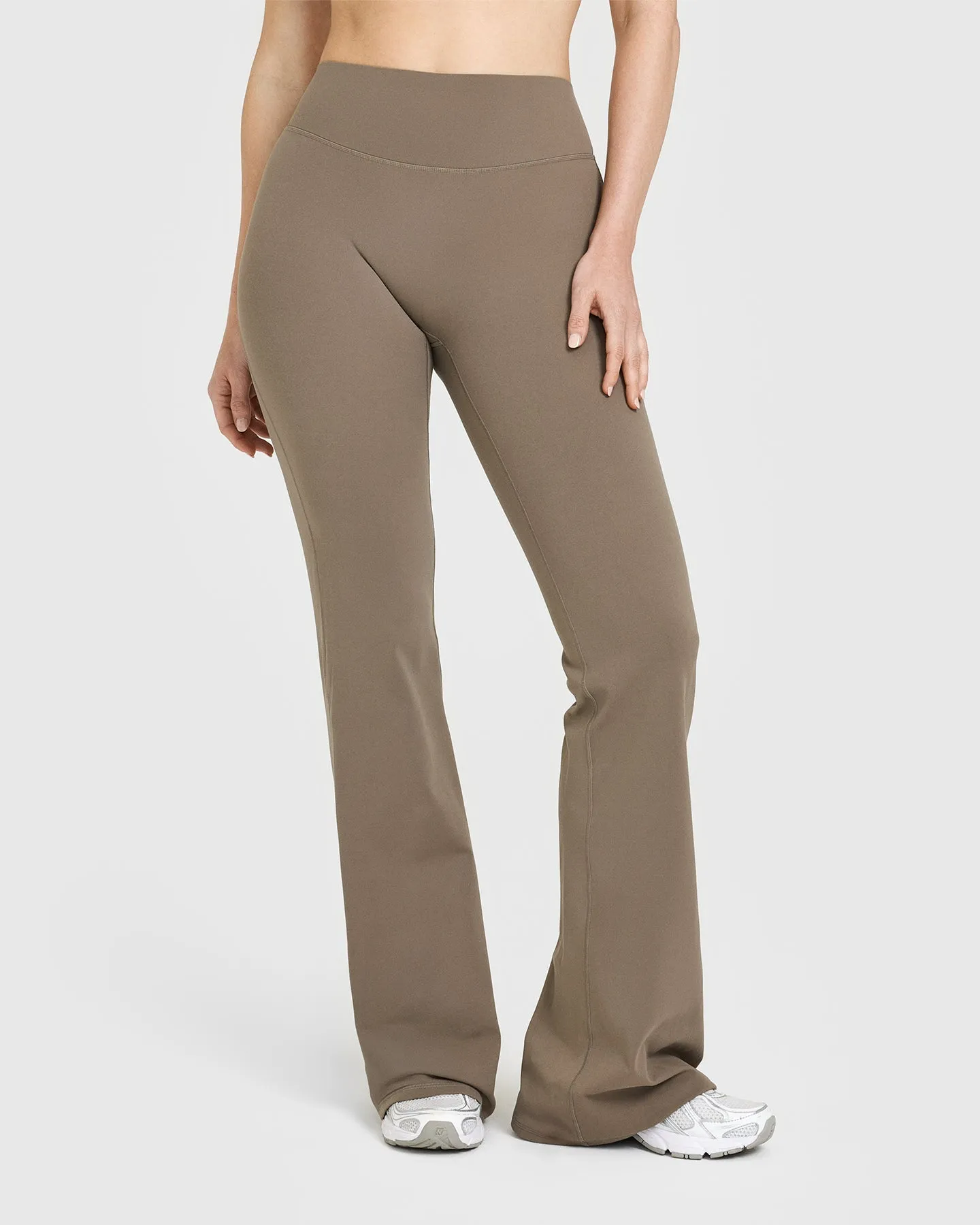 Game Day Global Edge SoftMotion? Flared Bottoms | Moss Brown Body guard
