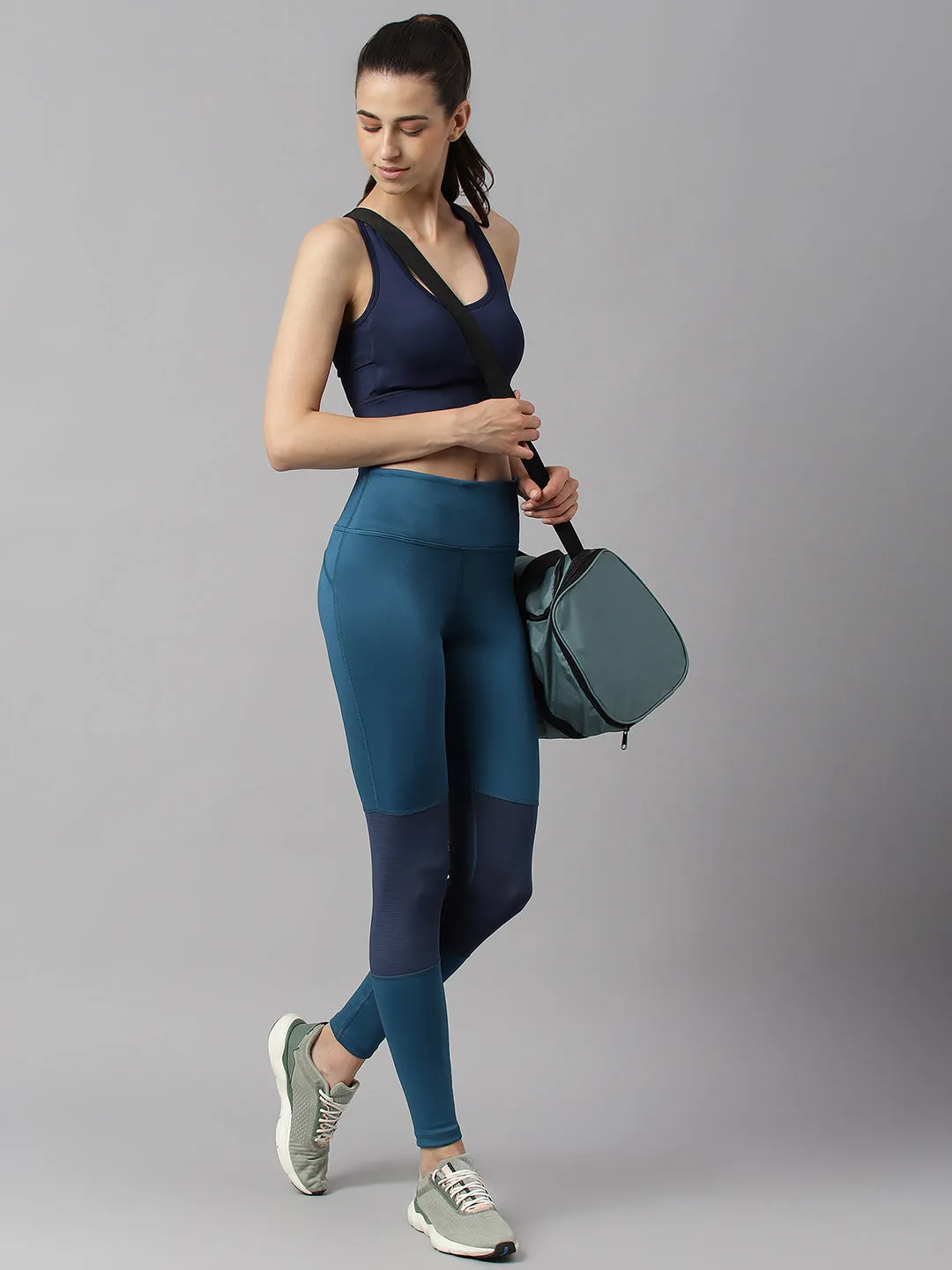 Recycled Polyester Blend Morning Stretch Comfort Seeker Alcis Women Navy Colour blocked Anti-Static Slim-Fit Full-Length Sports Tights