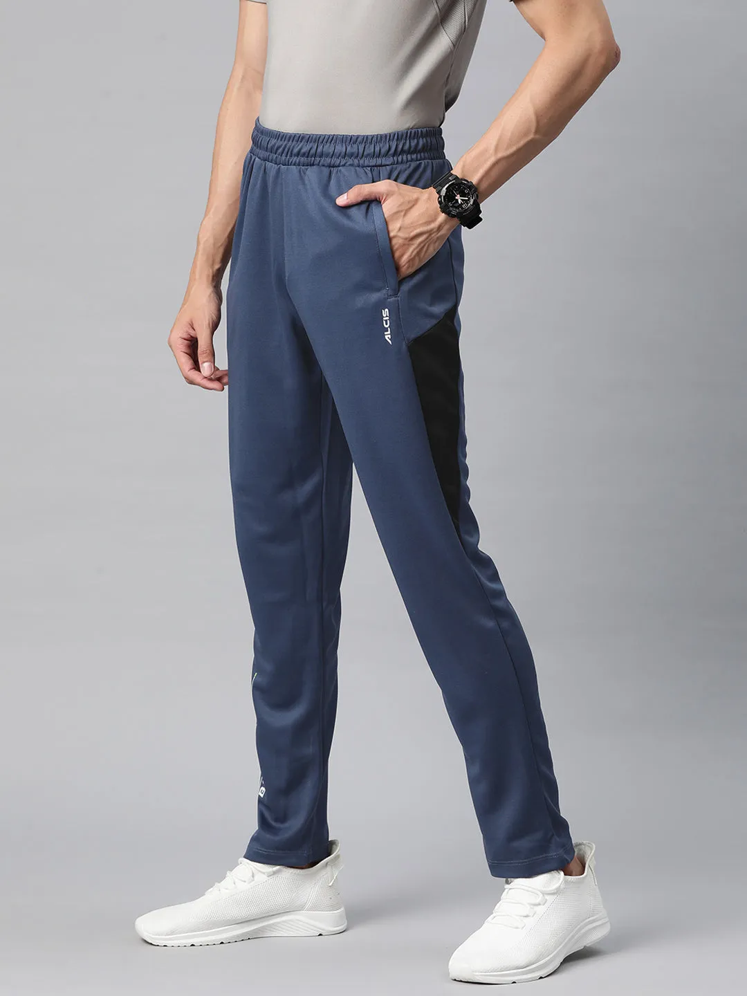 AntiStaticTreatment Alcis Men Solid Slim-Fit Track Pants