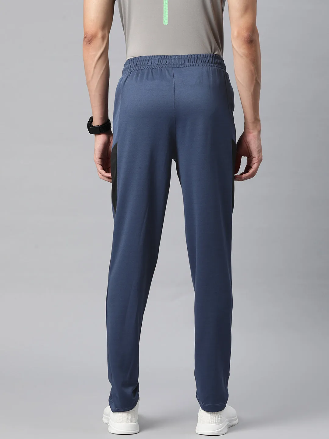 Comfort Fit Alcis Men Solid Slim-Fit Track Pants
