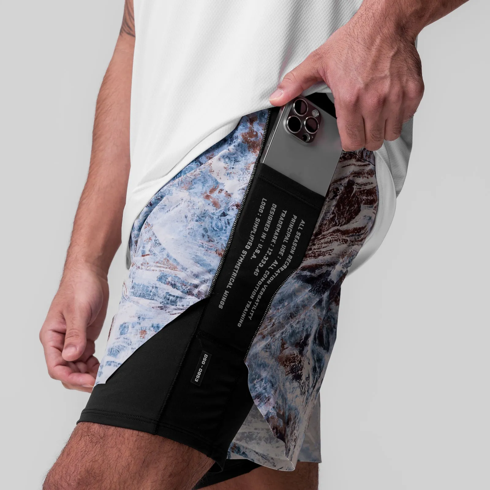 ZipperedSecurity Daily Essential 0953. Aerotex? Hybrid Liner Short - Realtree? Aspect