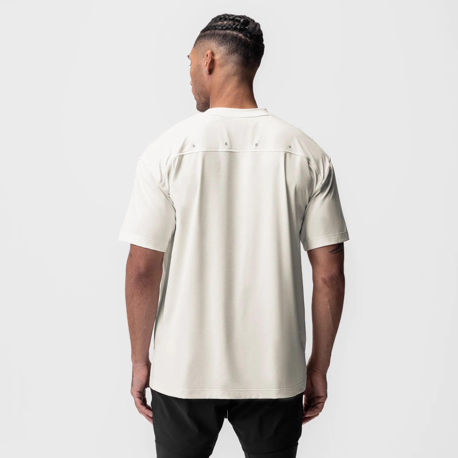 Pullover 0822. AeroSilver? Oversized Tee - Ivory Cream