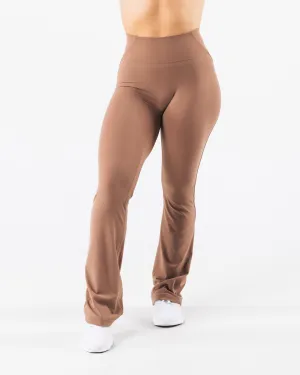 Aura Flared Pant - Oak Non See Comfort Seeker