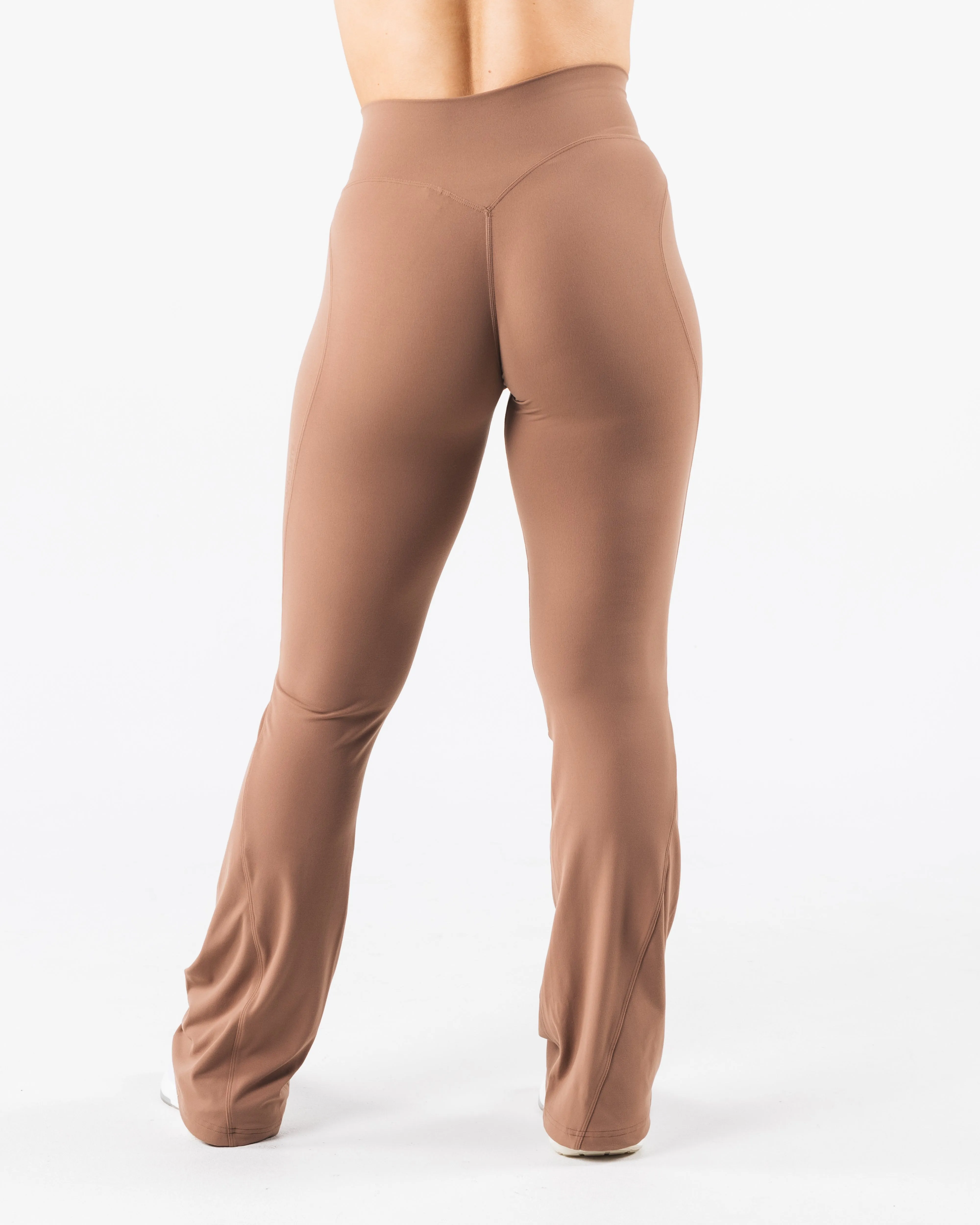 Chic Fit Aura Flared Pant - Oak