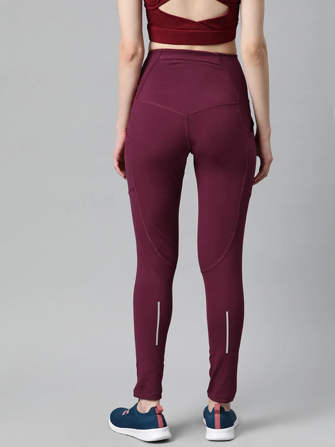 Easy Wash Travel Enthusiast Moisture Wicking Alcis Women Solid Knitted Running Tights