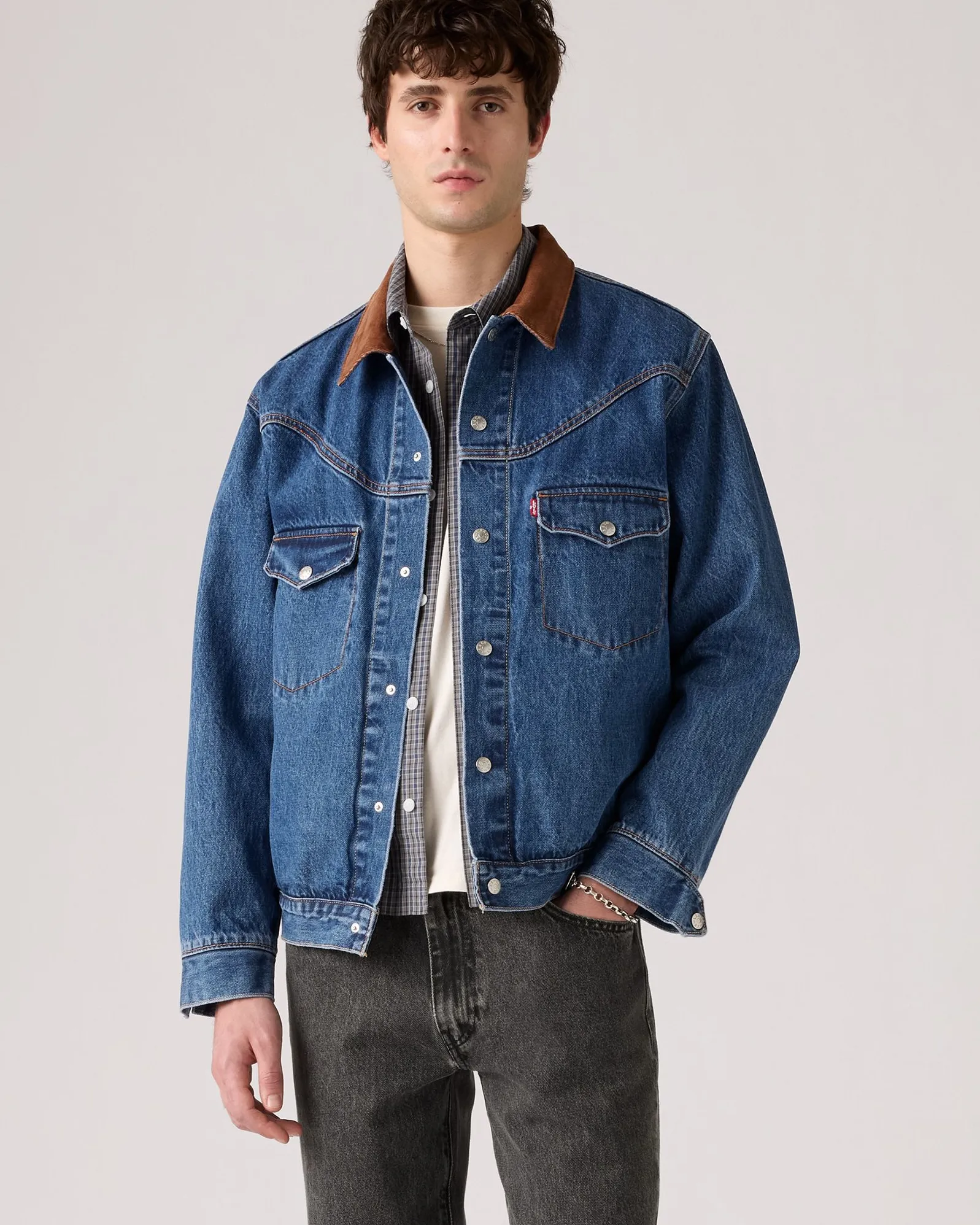 Minimal Fit Levi's? Western Shorthorn Trucker Jacket - North Acton