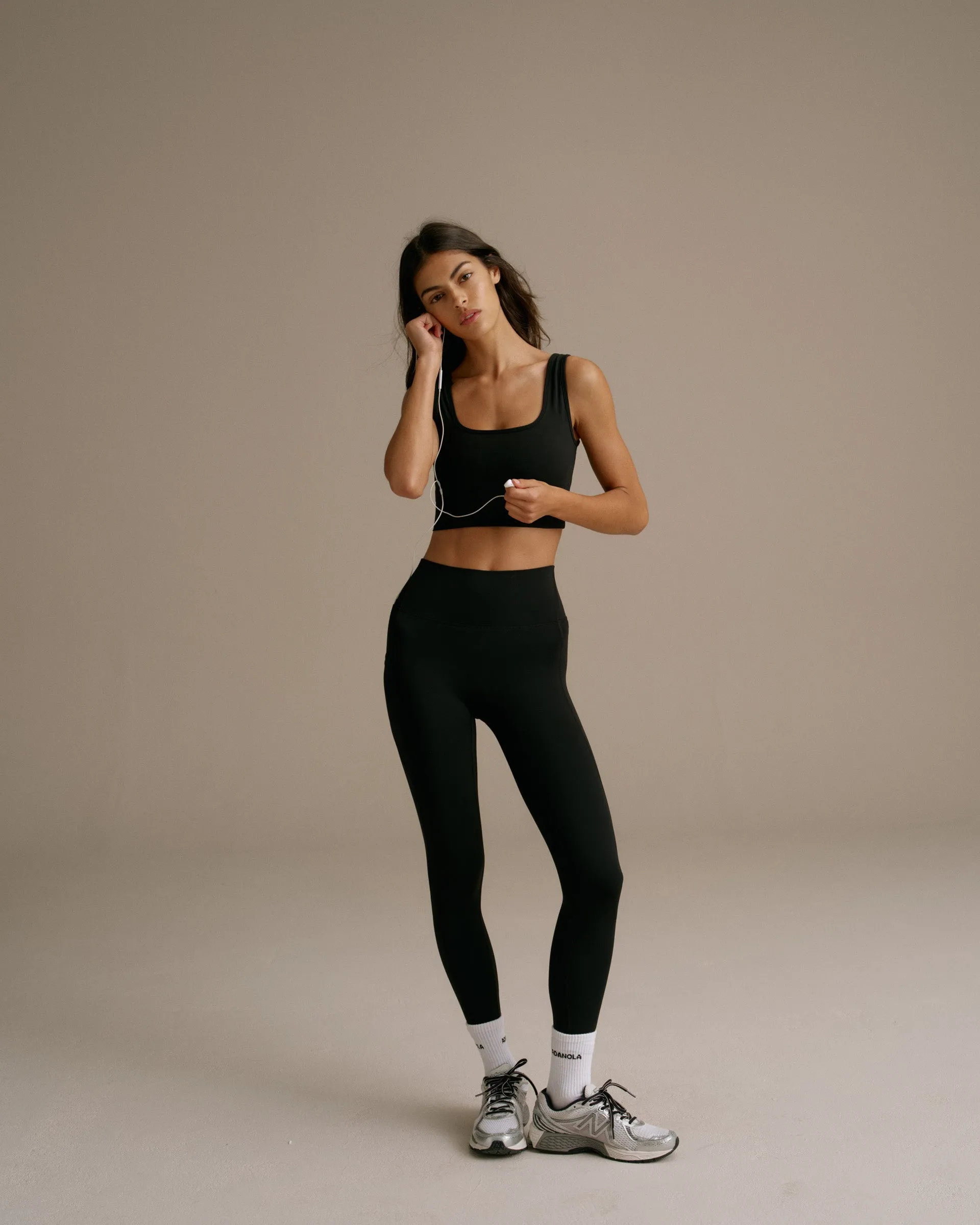 Ultimate Pocket Leggings - Black Flexible Wear Evening Walk