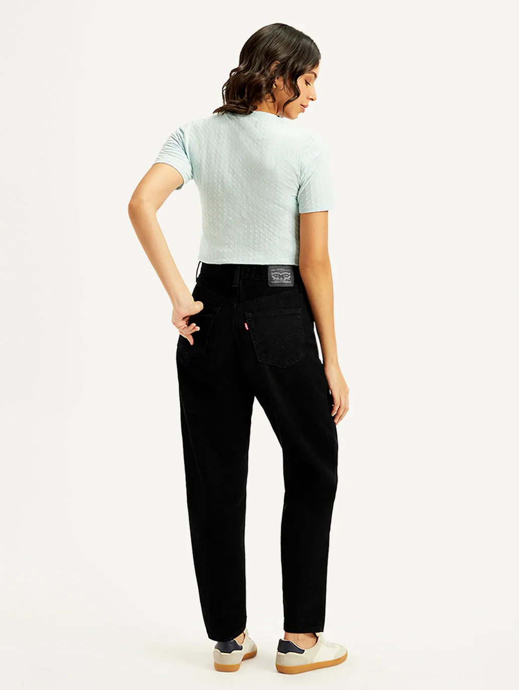 Women's Black Loose Tapered Fit High Rise Jeans Quick Matchup