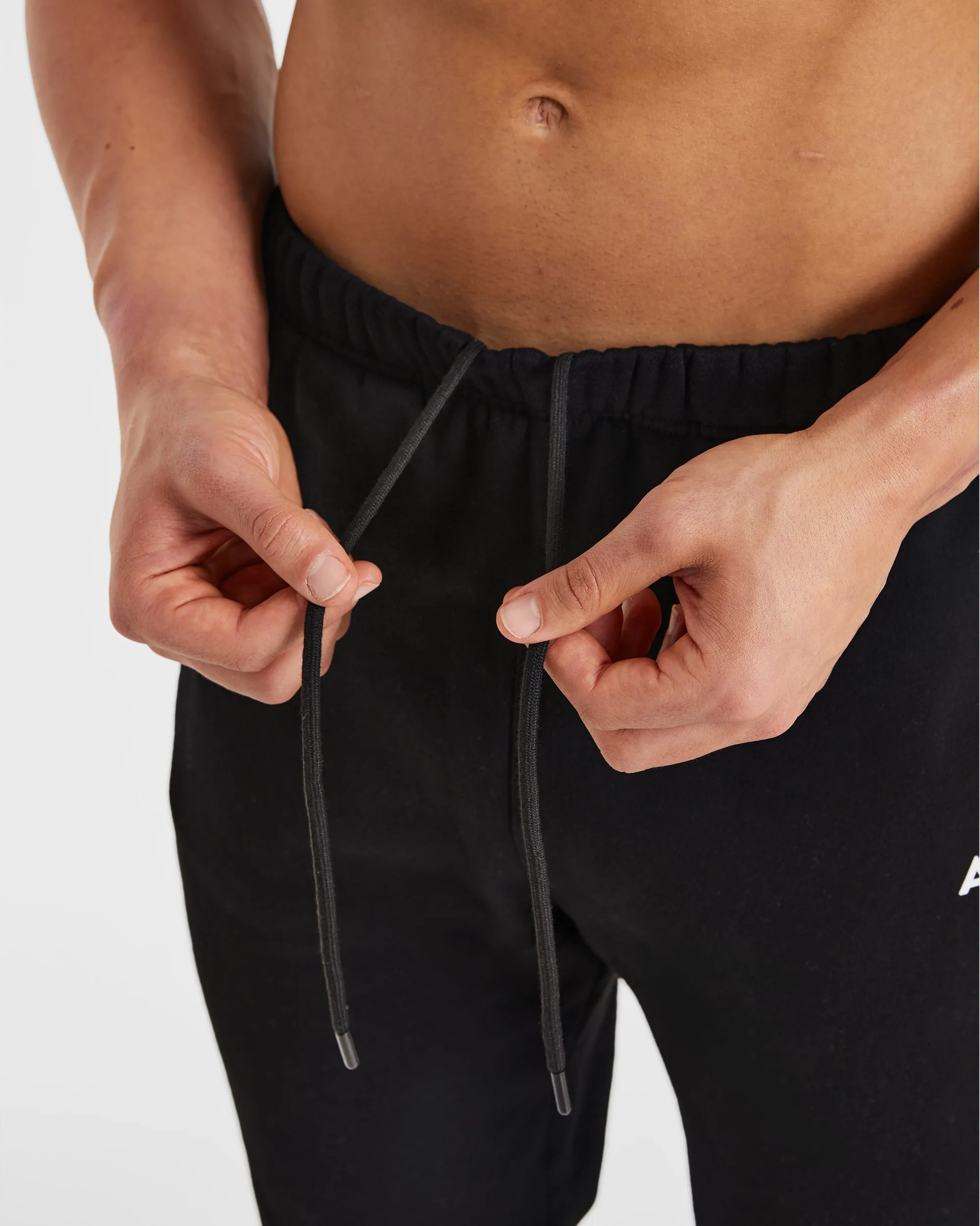 Essential Oversized Joggers - Black Chic Comfort Soft Texture