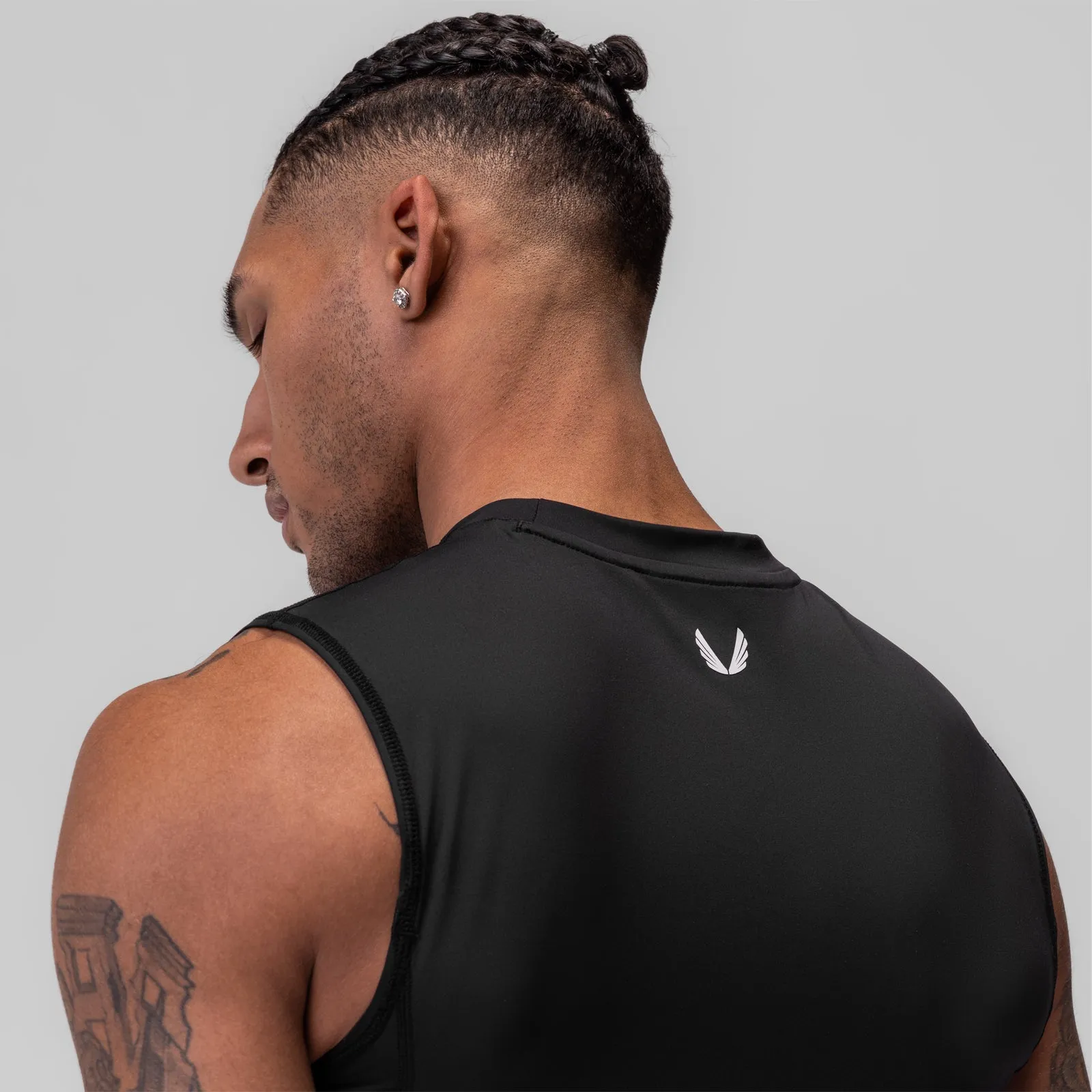 EnergyReturning Midsole 0909. WarpFlexx? Compression Cutoff - Black "Space Bracket"